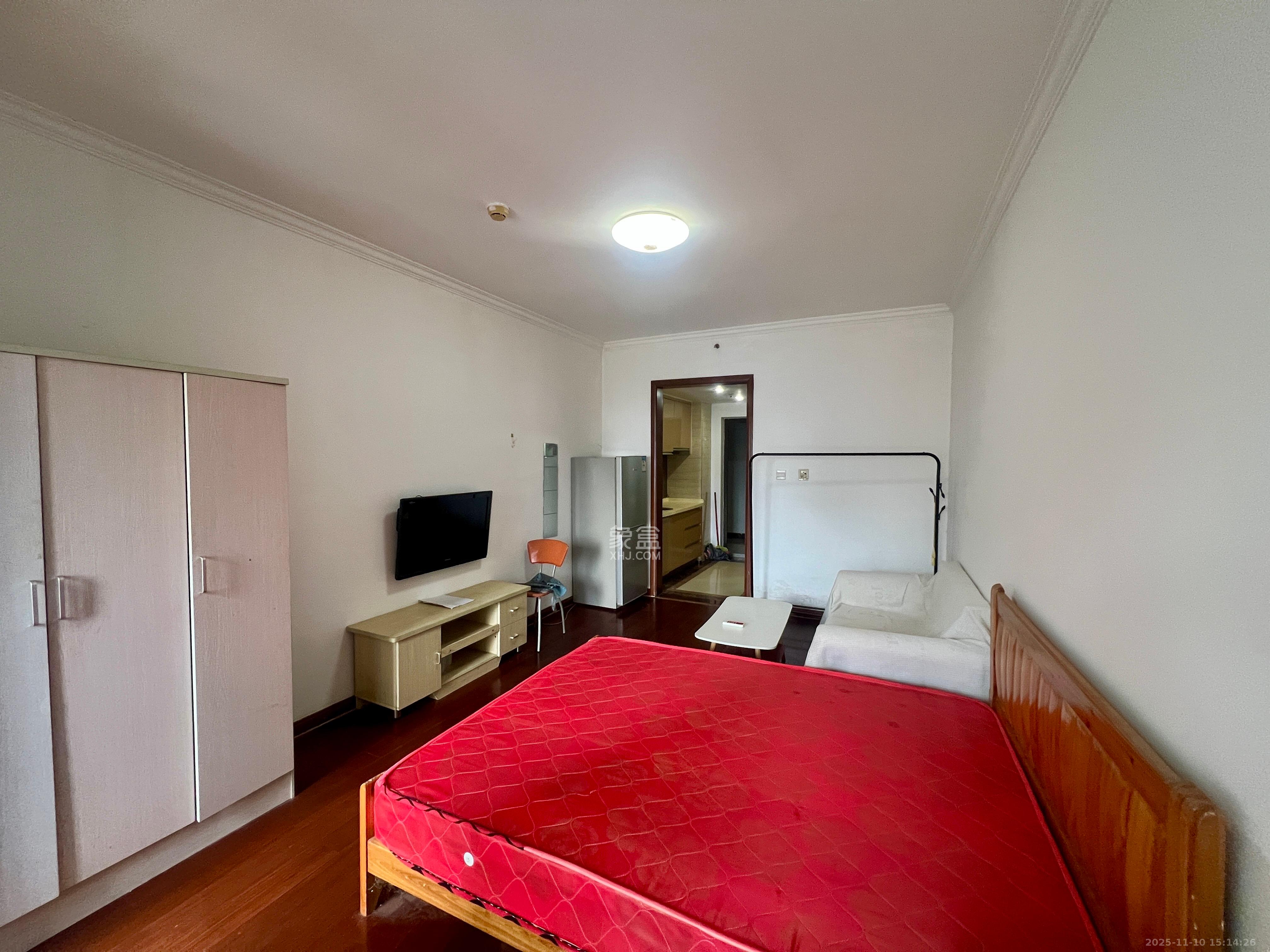 香樟兰亭（朗峰苑）  1室1厅1卫    1300.0元/月室内图