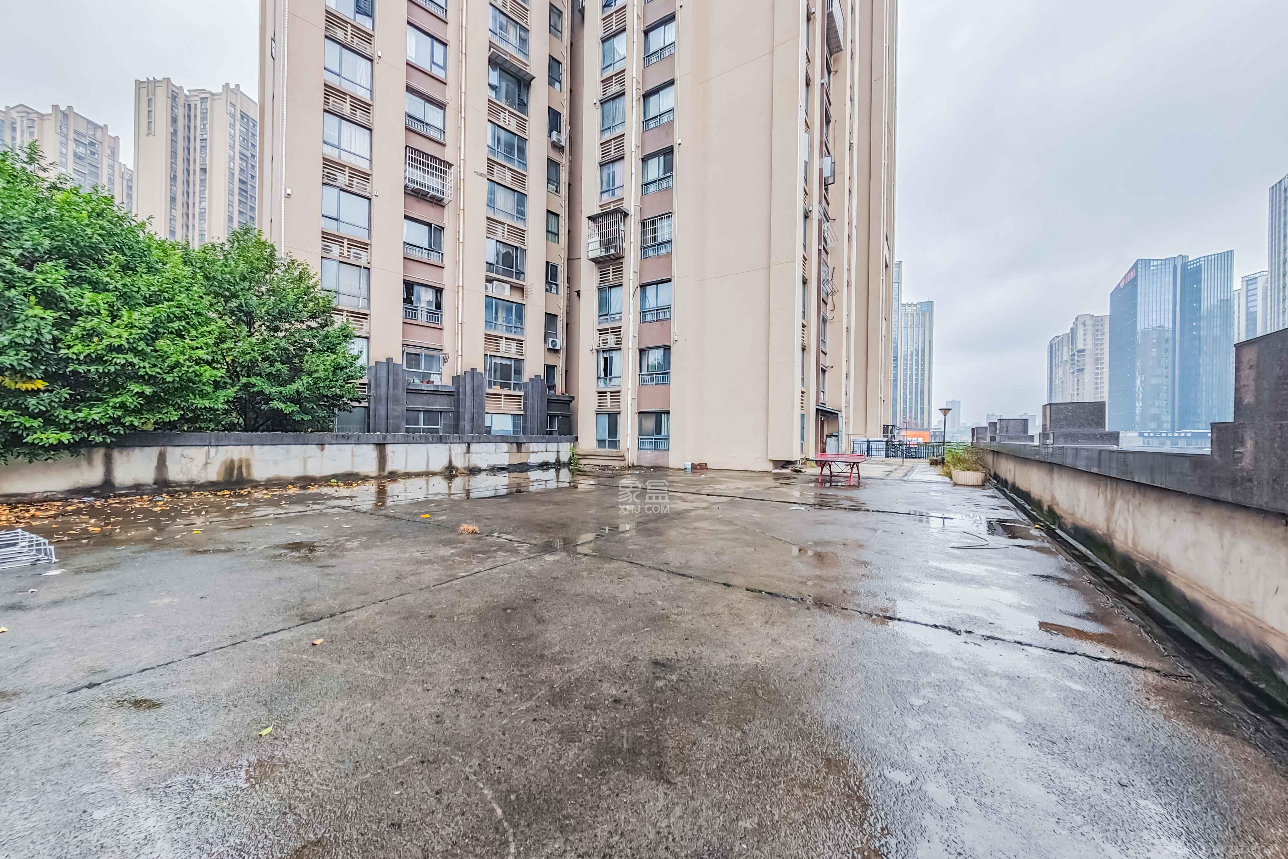 香樟兰亭（朗峰苑）  3室2厅1卫    118.0万其他