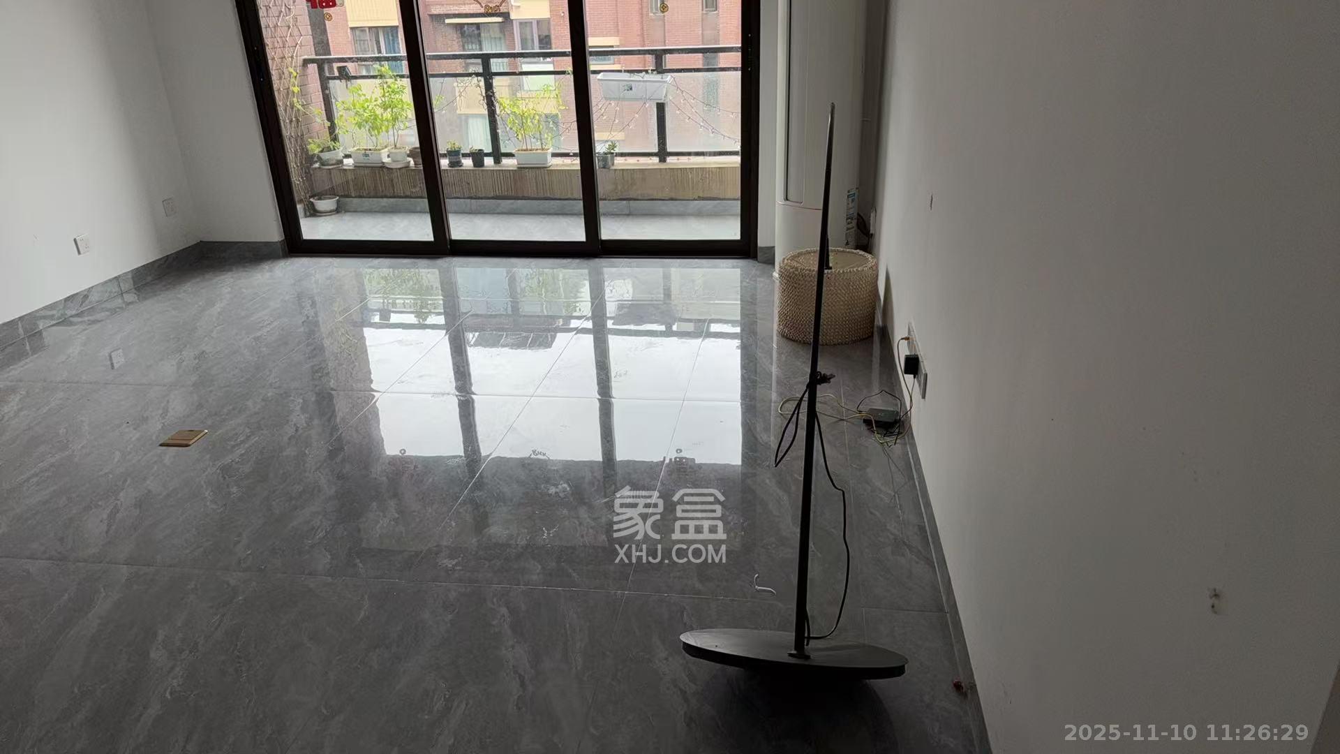 保利城（中航城国际社区、郡原美村）  4室2厅2卫    2800.0元/月