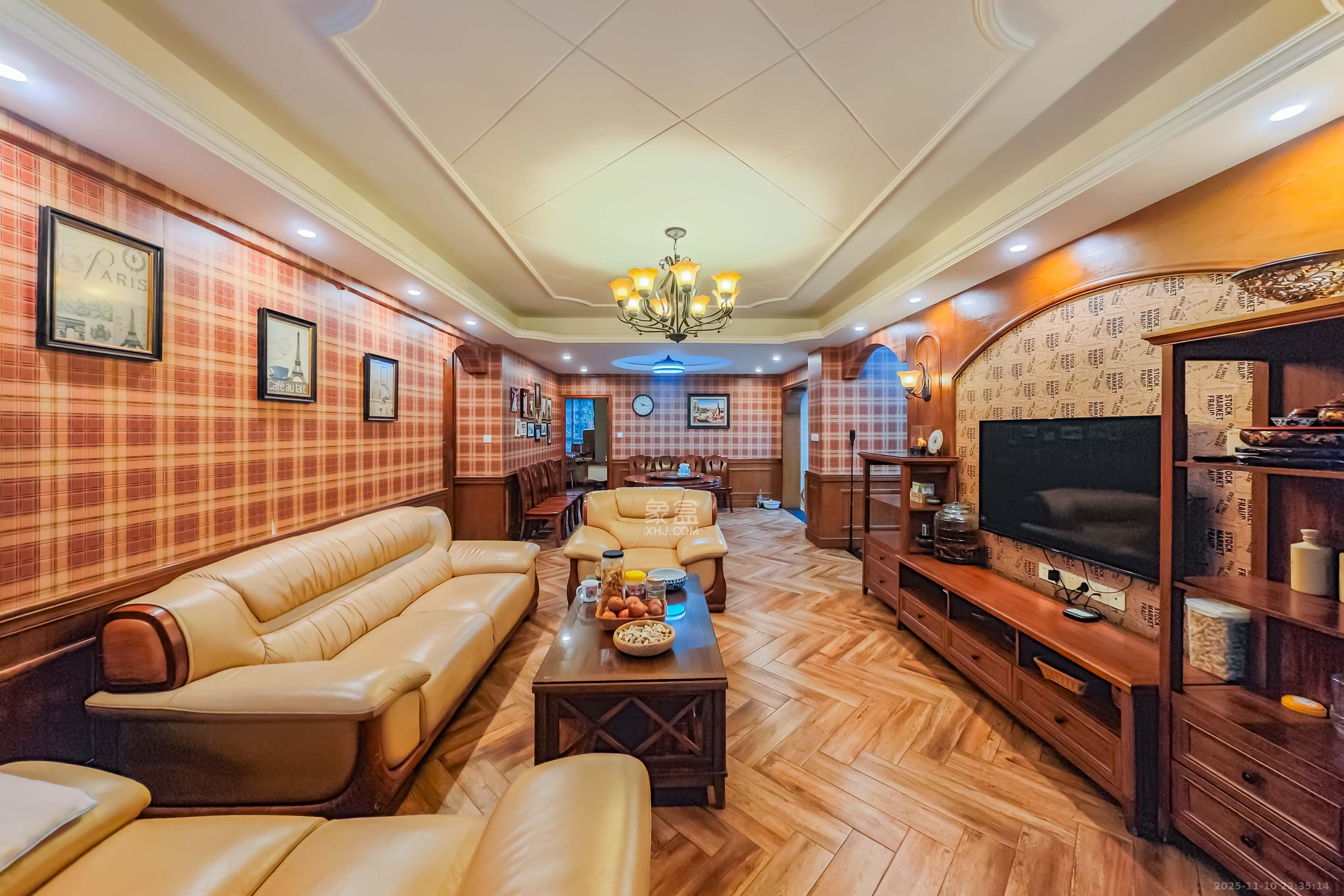 城市山水豪园（山水城市风景）  3室2厅2卫    130.0万