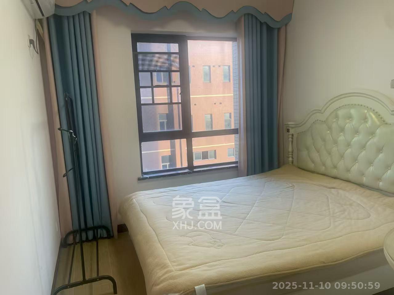 叠彩兰亭  3室2厅1卫    2080.0元/月室内图