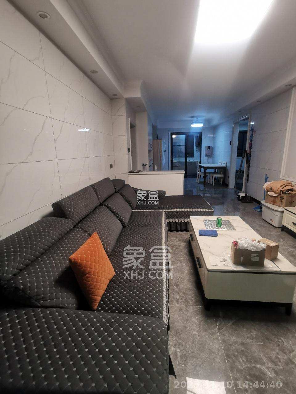 保利东郡 4室2厅2卫 2000.0元/月 保利东郡 4室2厅2卫 2000.0元/月室内图