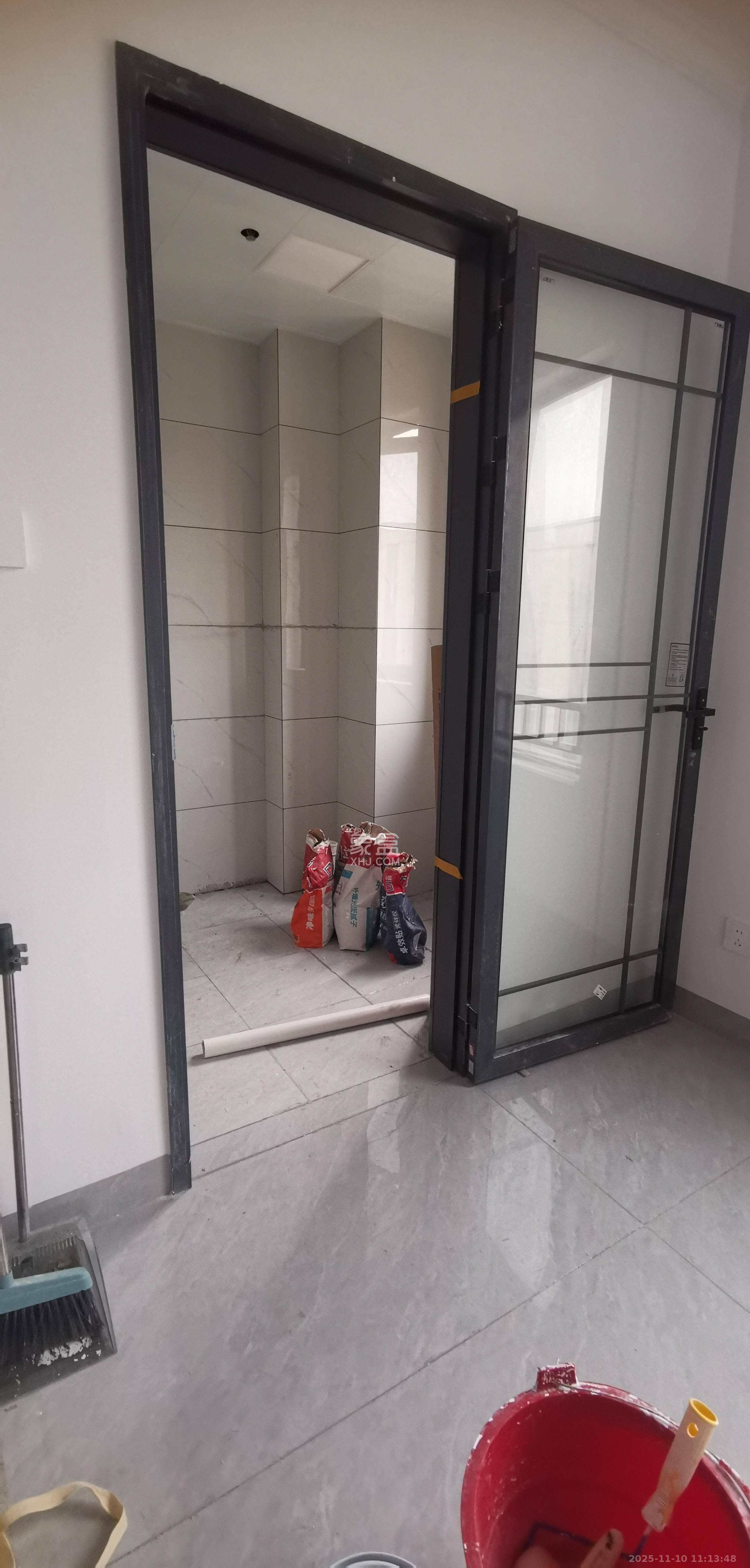 中海珑悦府 2室1厅1卫 2000.0元/月 中海珑悦府 2室1厅1卫 2000.0元/月室内图