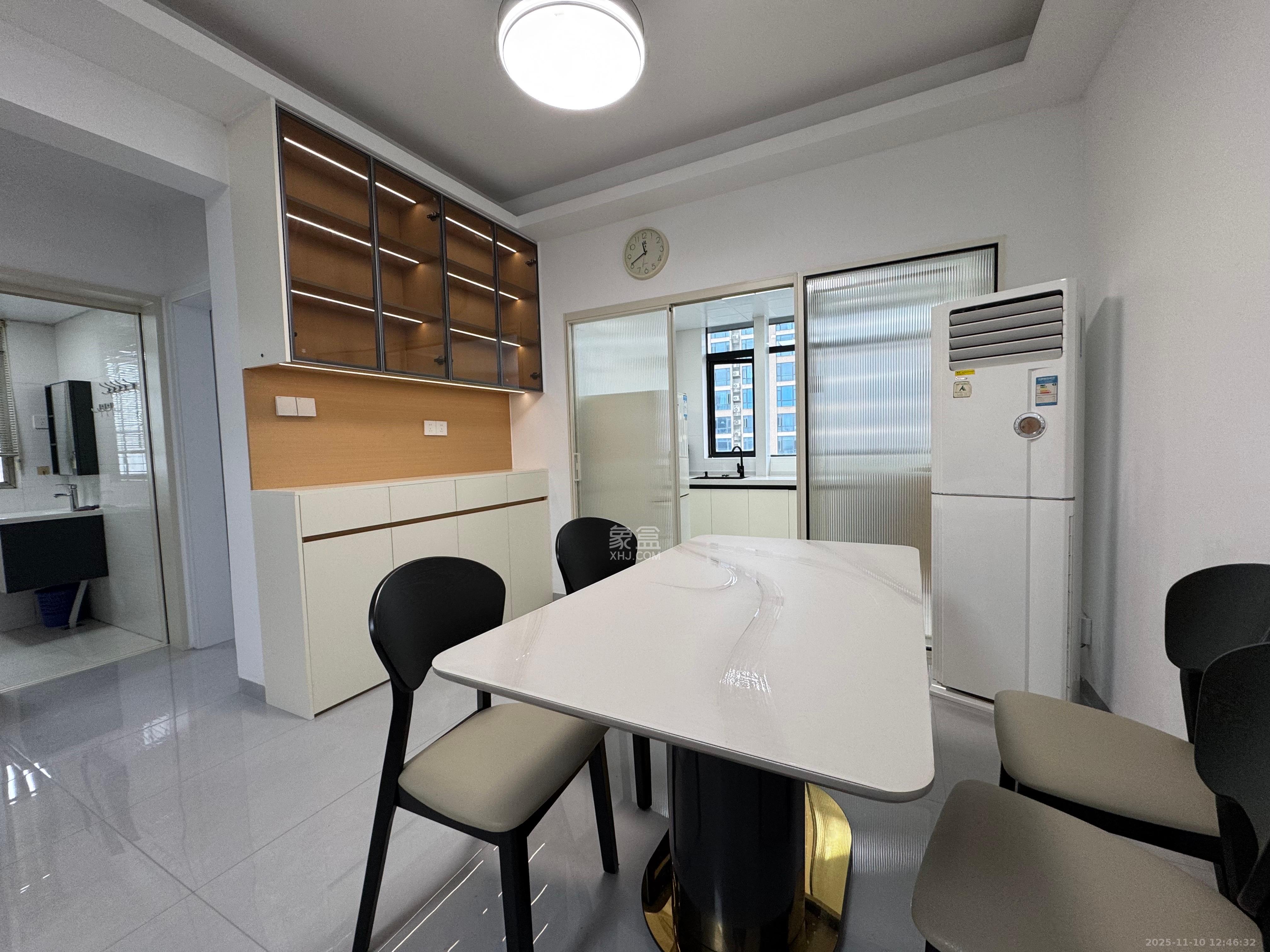 鑫远杰座 2室2厅1卫 2680.0元/月 鑫远杰座 2室2厅1卫 2680.0元/月室内图