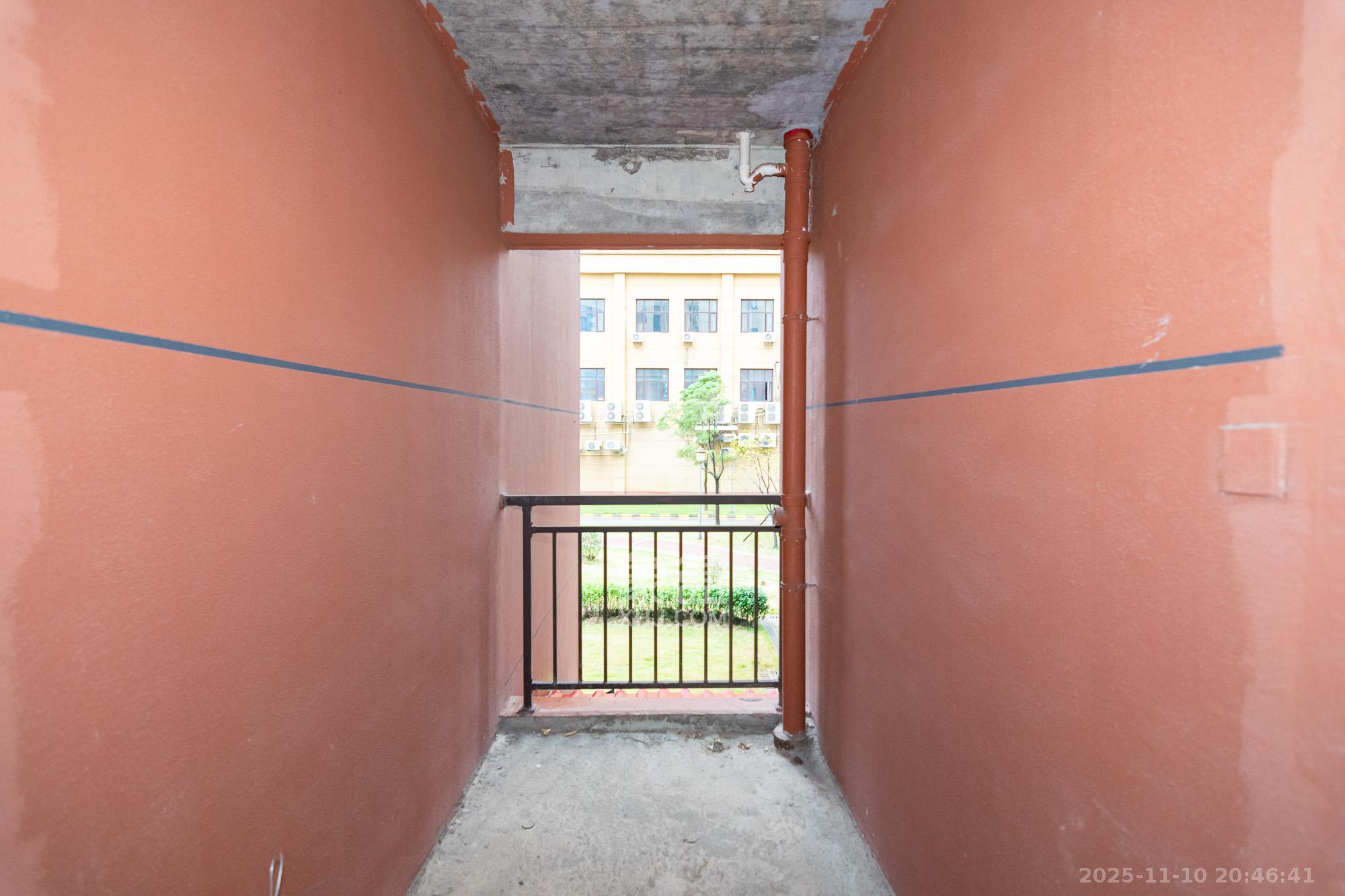 富兴悦府（富兴学府名邸)  3室2厅2卫    59.8万其他