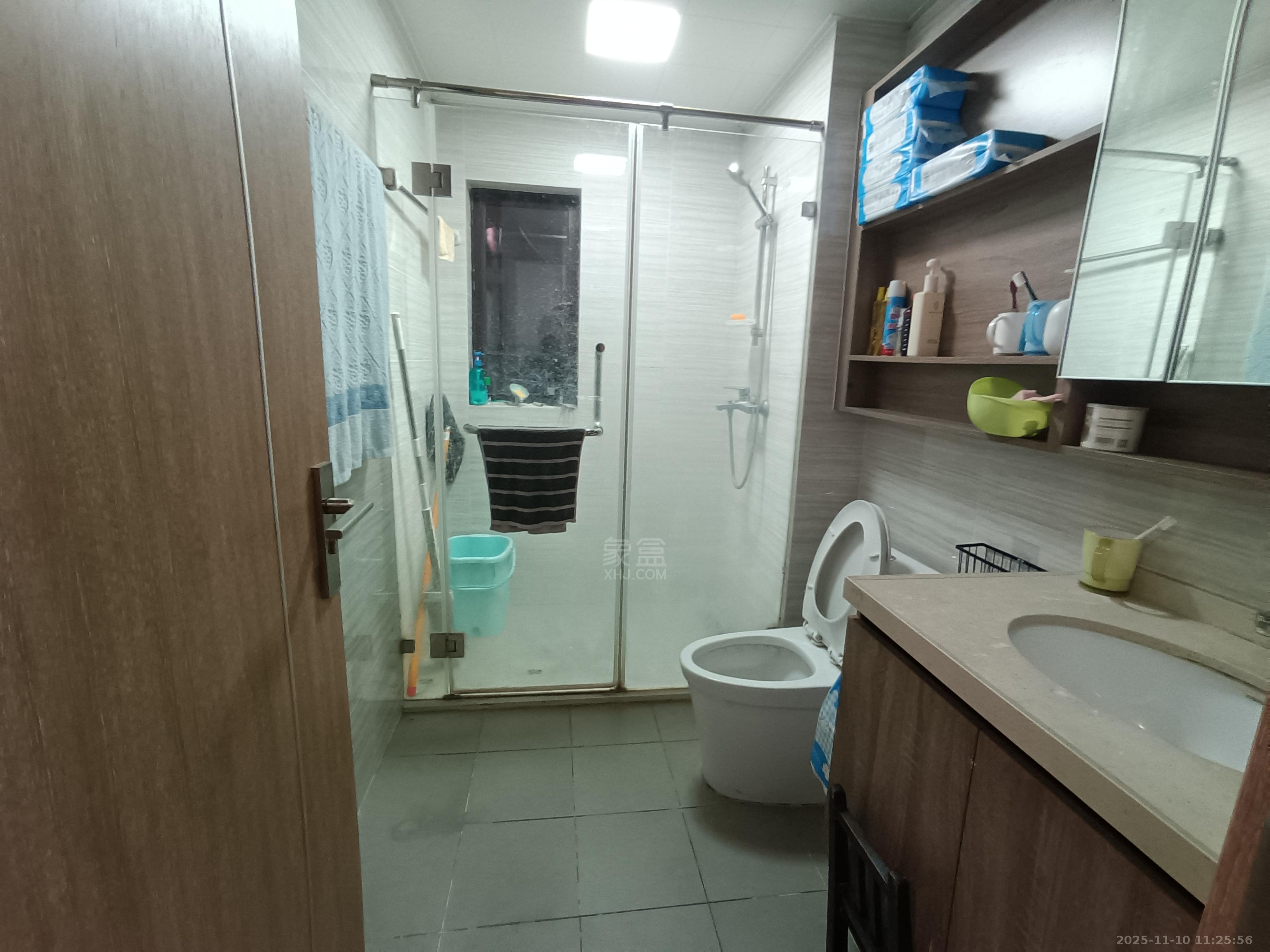 美的翰城  3室2厅2卫    2200.0元/月室内图