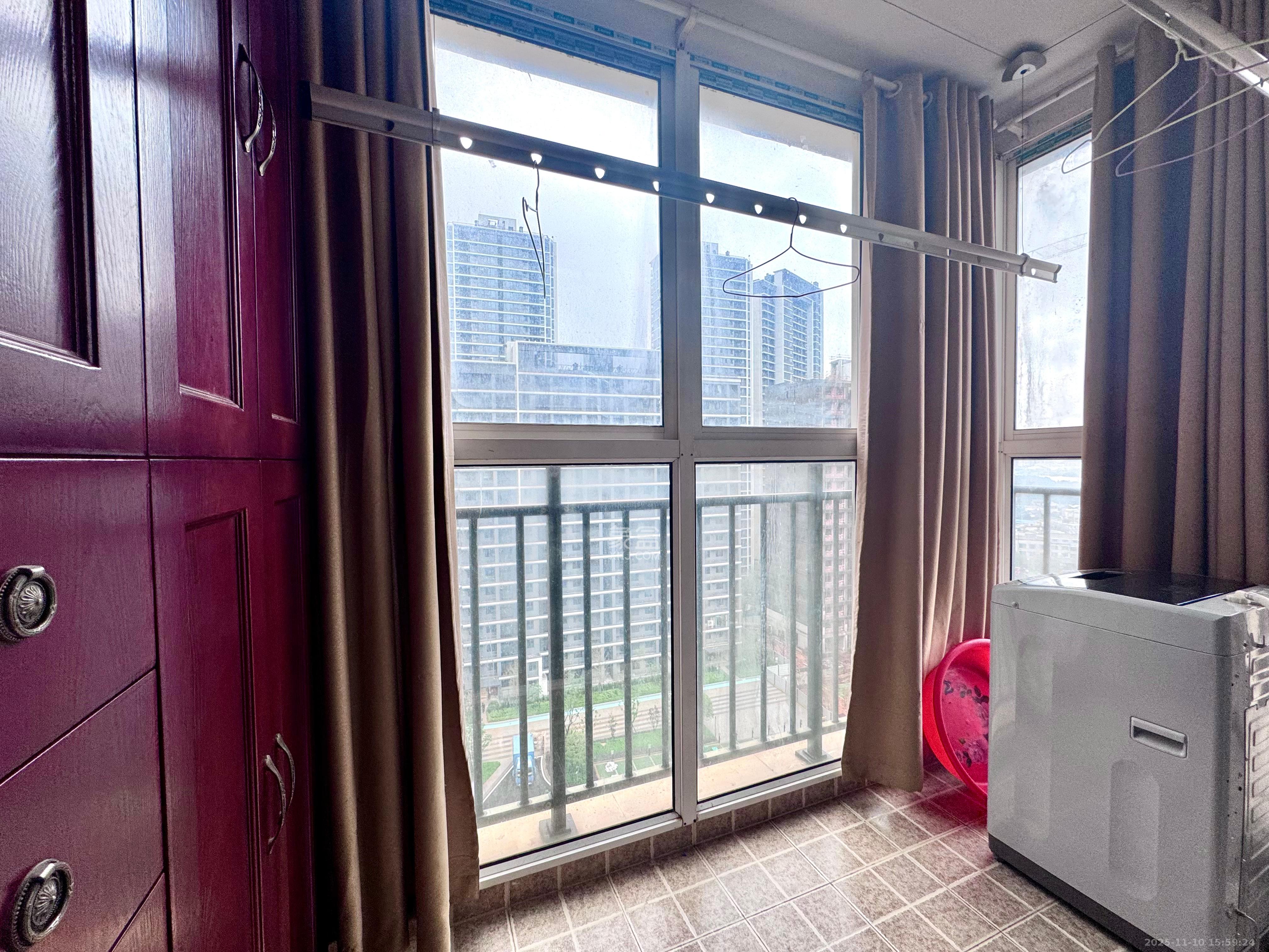 福满新城（新天安置小区）  2室1厅1卫    1700.0元/月室内图