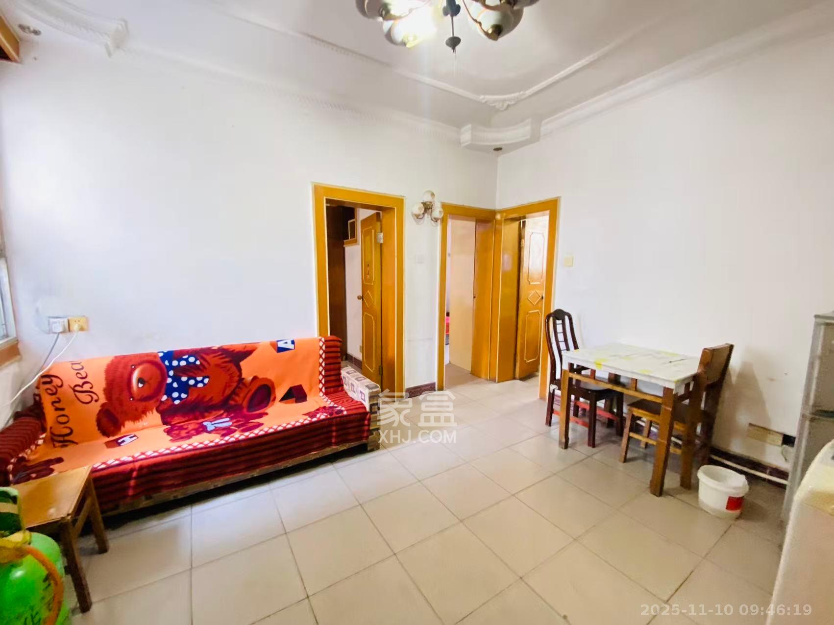 市工行南门口分理处职工宿舍（南沙井巷32）  2室1厅1卫    800.0元/月