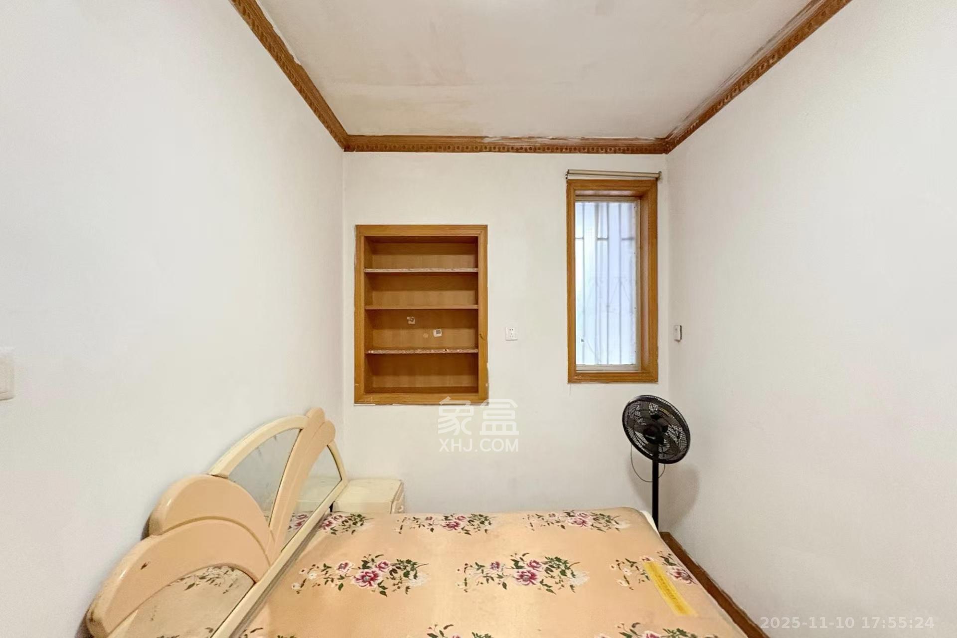 肇家(嘉)坪散盘 3室2厅2卫 2600.0元/月 肇家(嘉)坪散盘 3室2厅2卫 2600.0元/月室内图