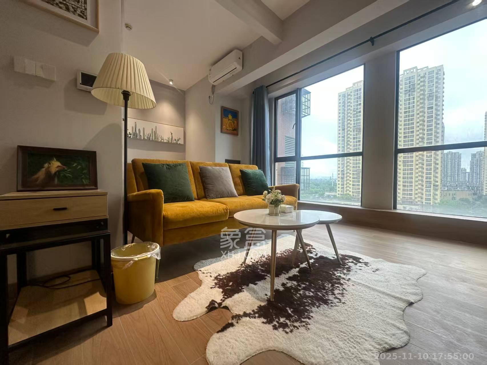 海伦春天 1室1厅1卫 1600.0元/月 海伦春天 1室1厅1卫 1600.0元/月室内图