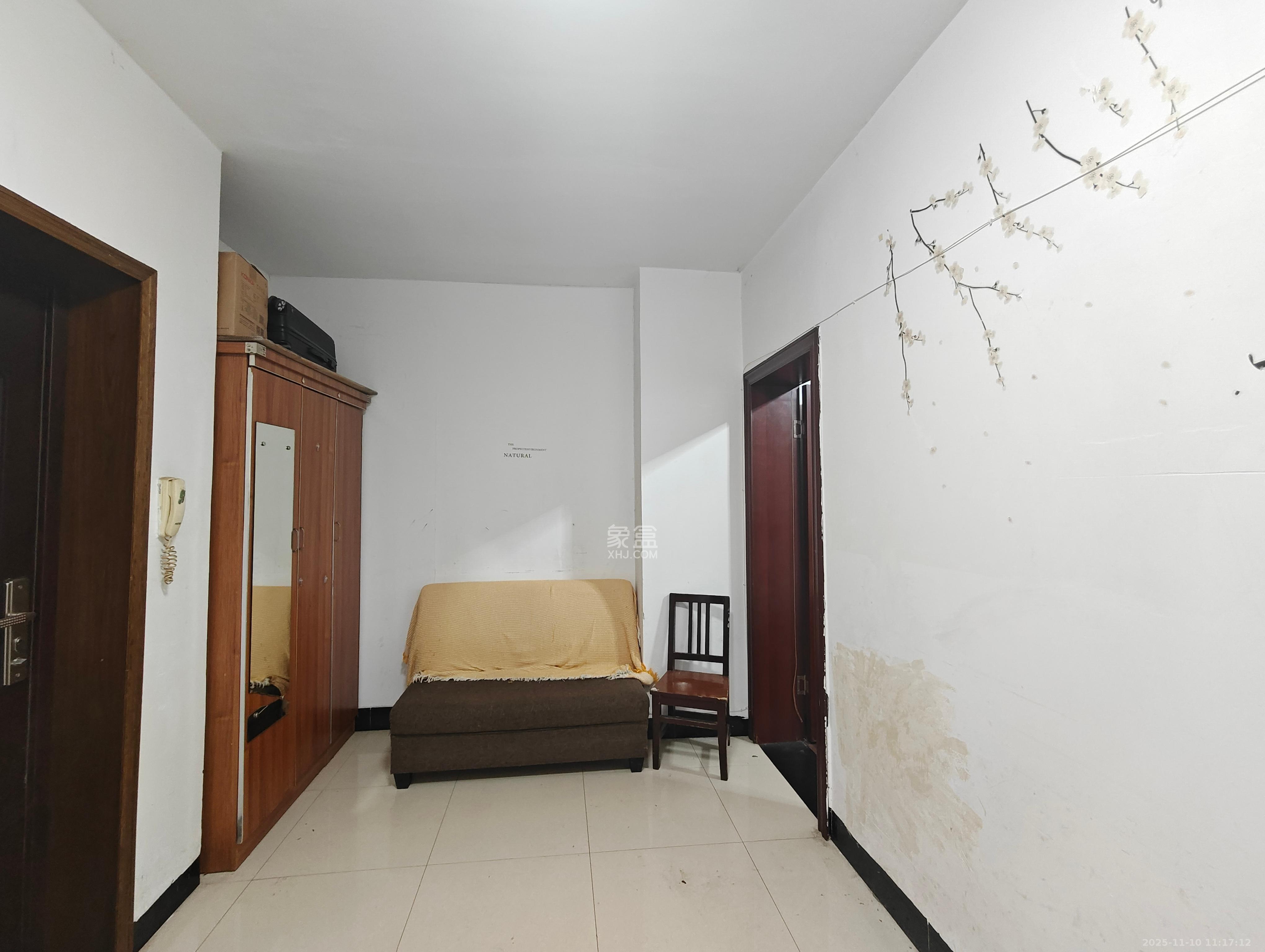 黄泥塘小区  1室0厅0卫    1200.0元/月室内图