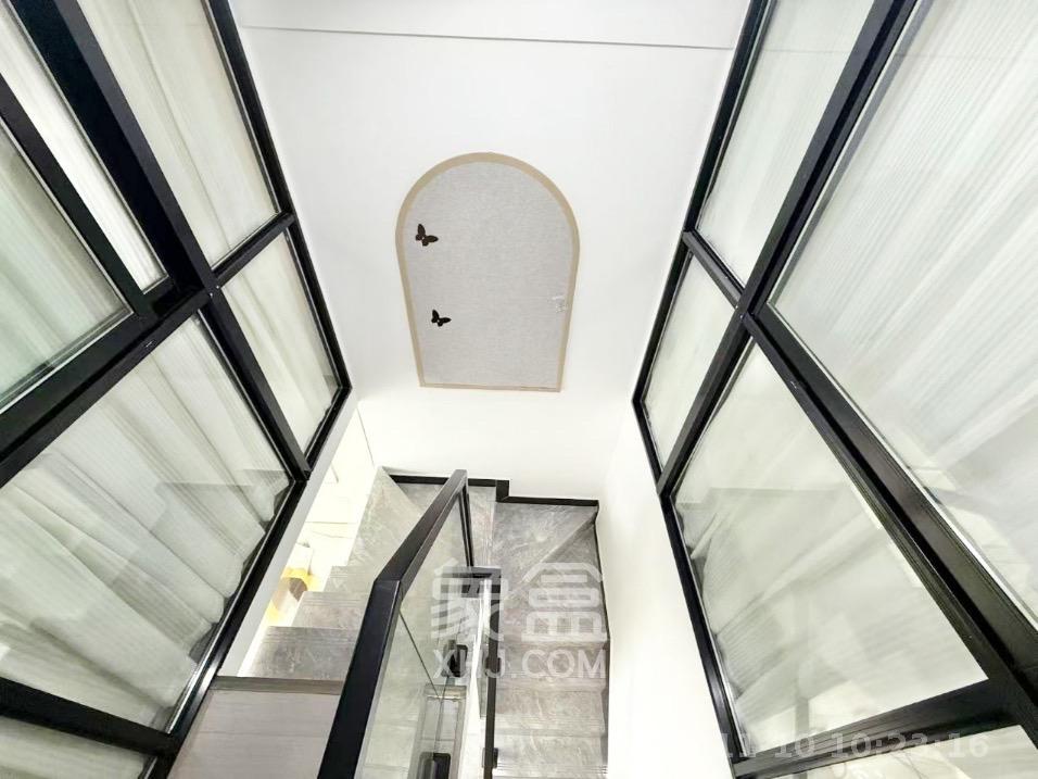 润和彩虹荟  2室2厅1卫    1600.0元/月室内图