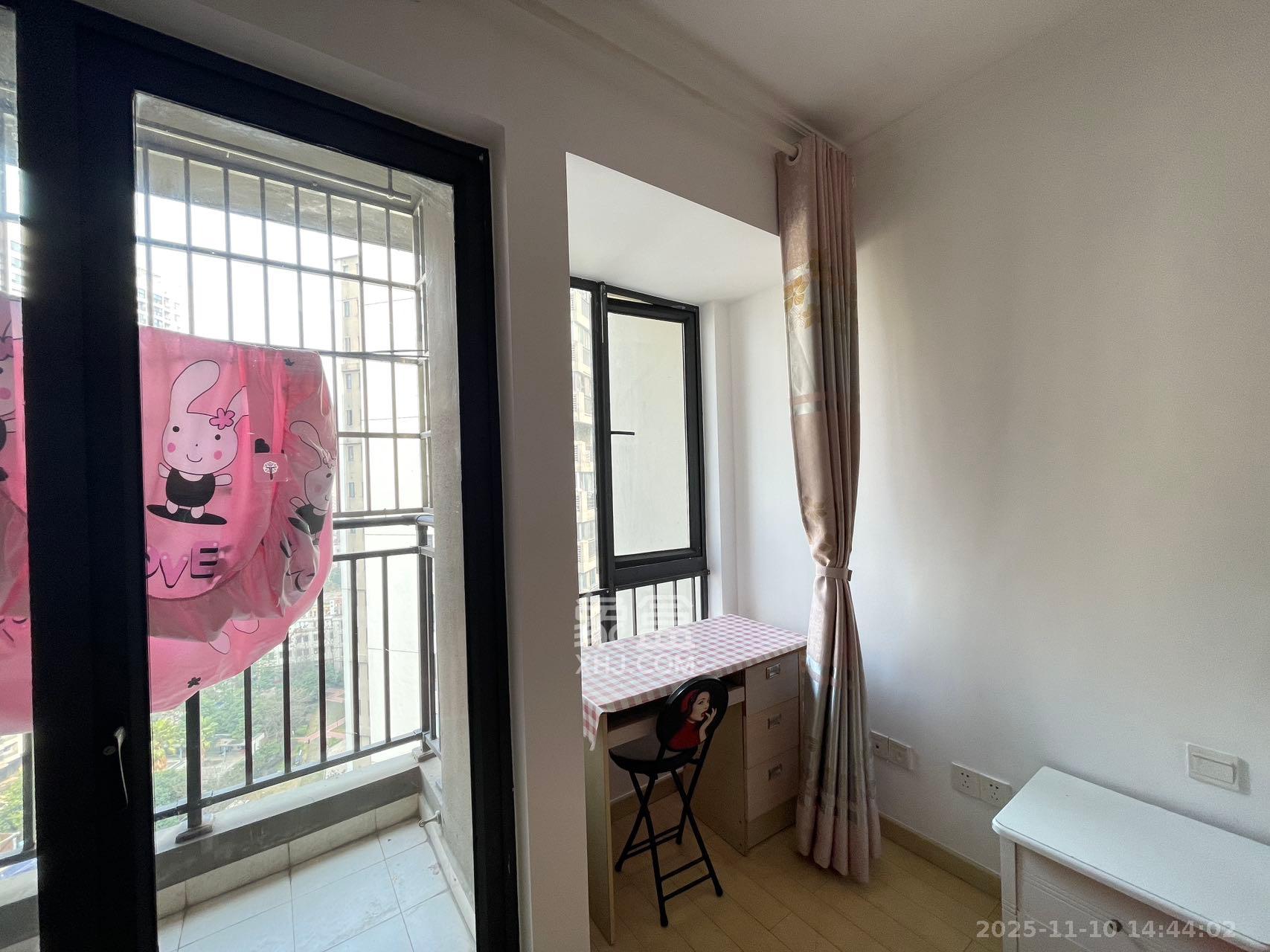 万科城市花园  1室1厅0卫    1500.0元/月室内图