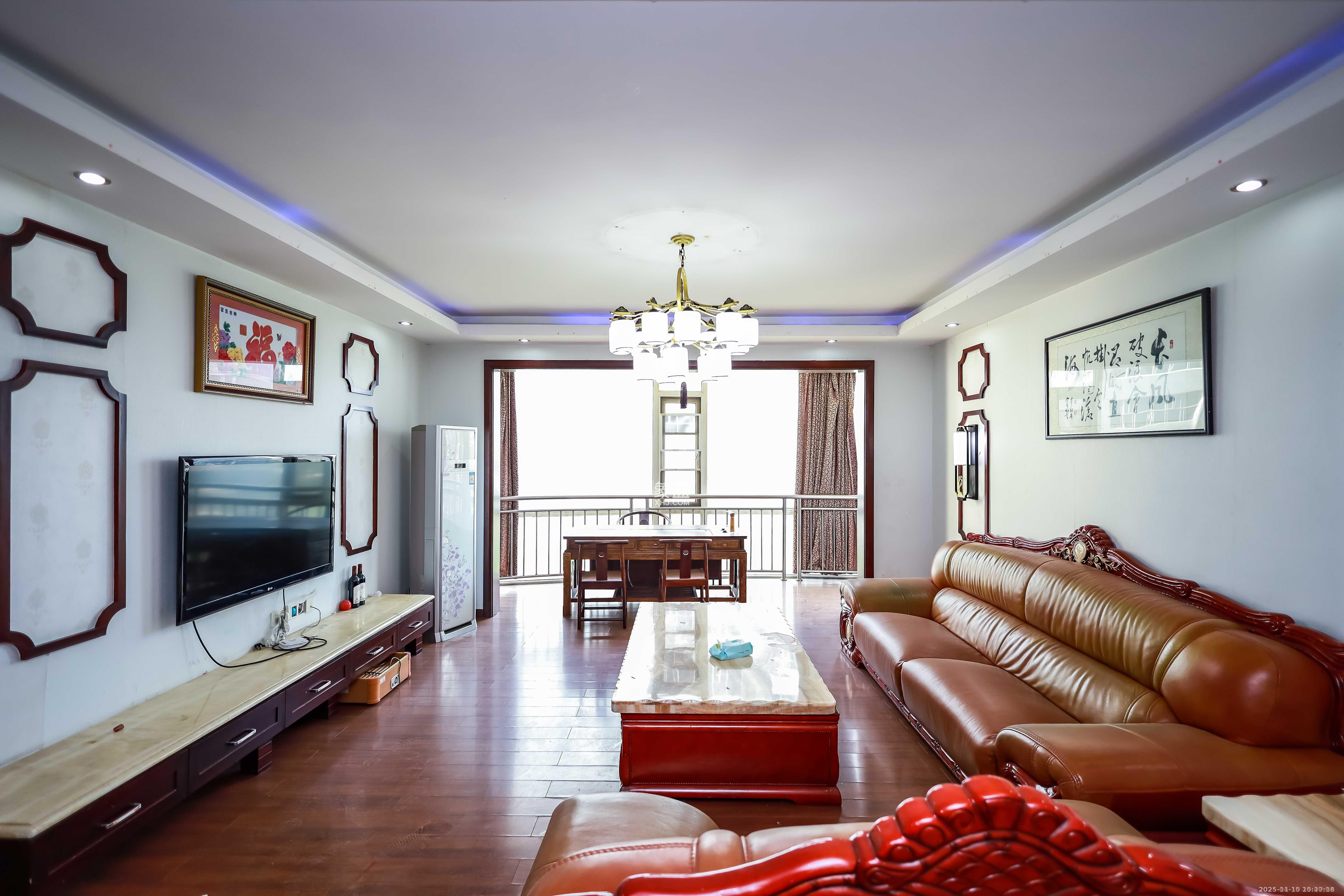 岳麓壹号  4室2厅2卫    4500.0元/月