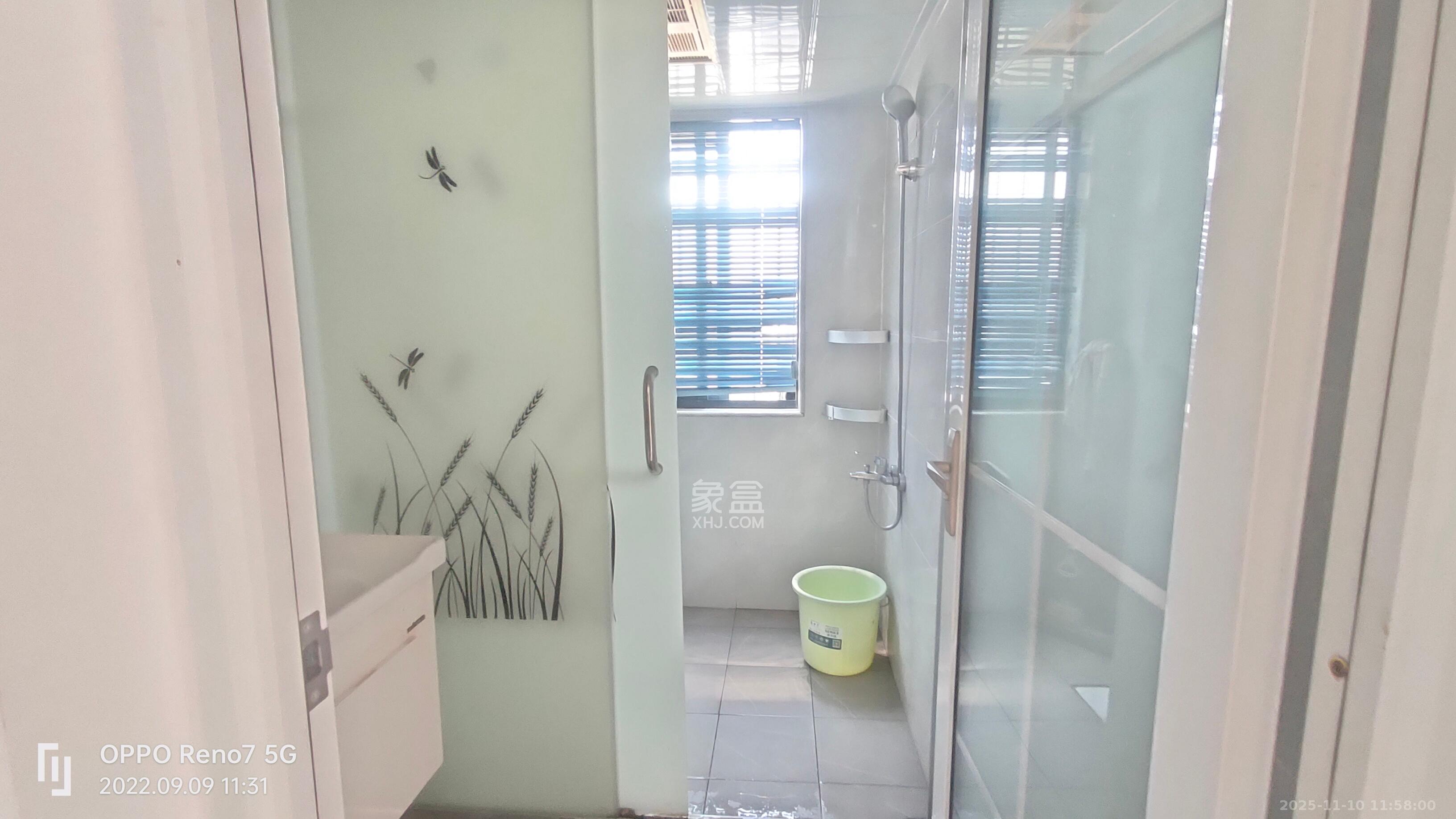 高林仕家 3室2厅1卫 1700.0元/月 高林仕家 3室2厅1卫 1700.0元/月室内图