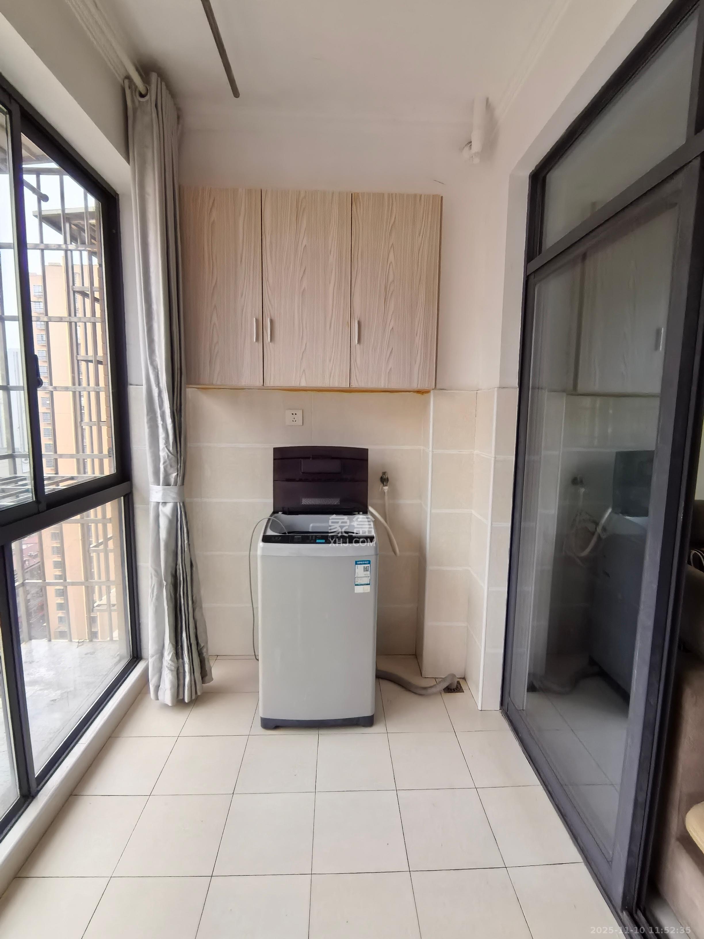 观沙嘉园  2室2厅1卫    2100.0元/月室内图