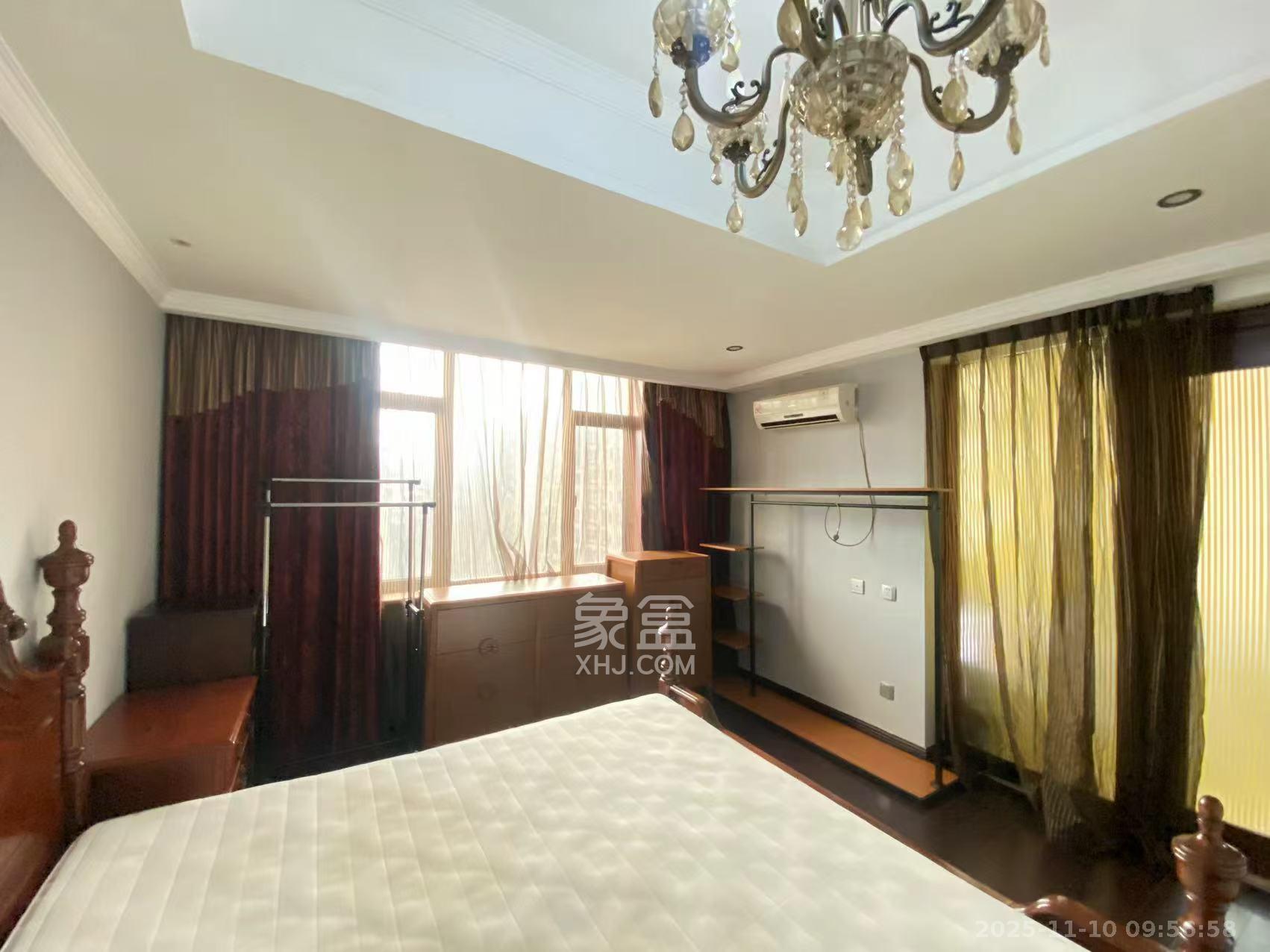 沁园春御院 1室1厅1卫 2200.0元/月 沁园春御院 1室1厅1卫 2200.0元/月室内图