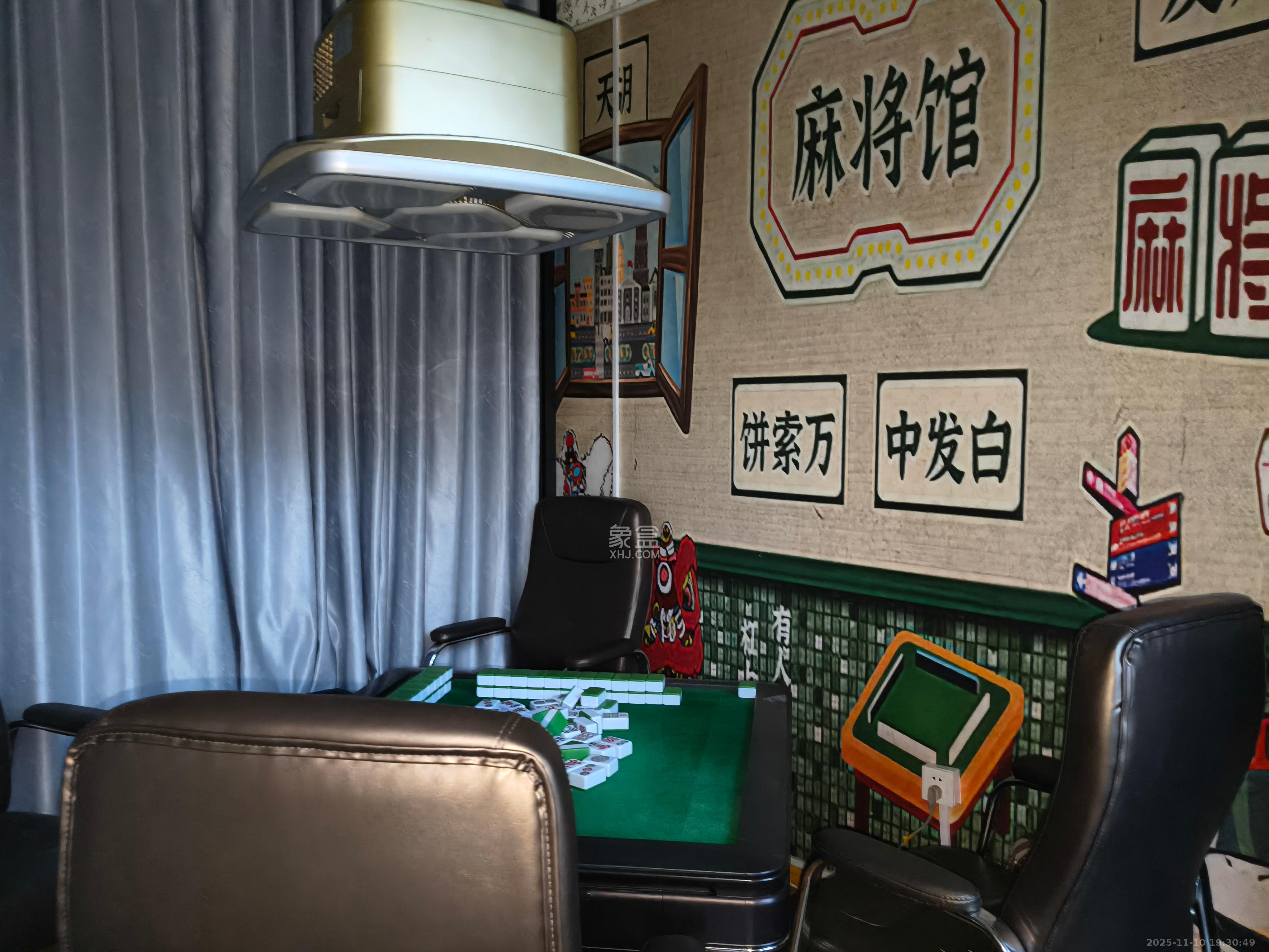 华润置地广场二期   240.0㎡      8500.0元/月室内图