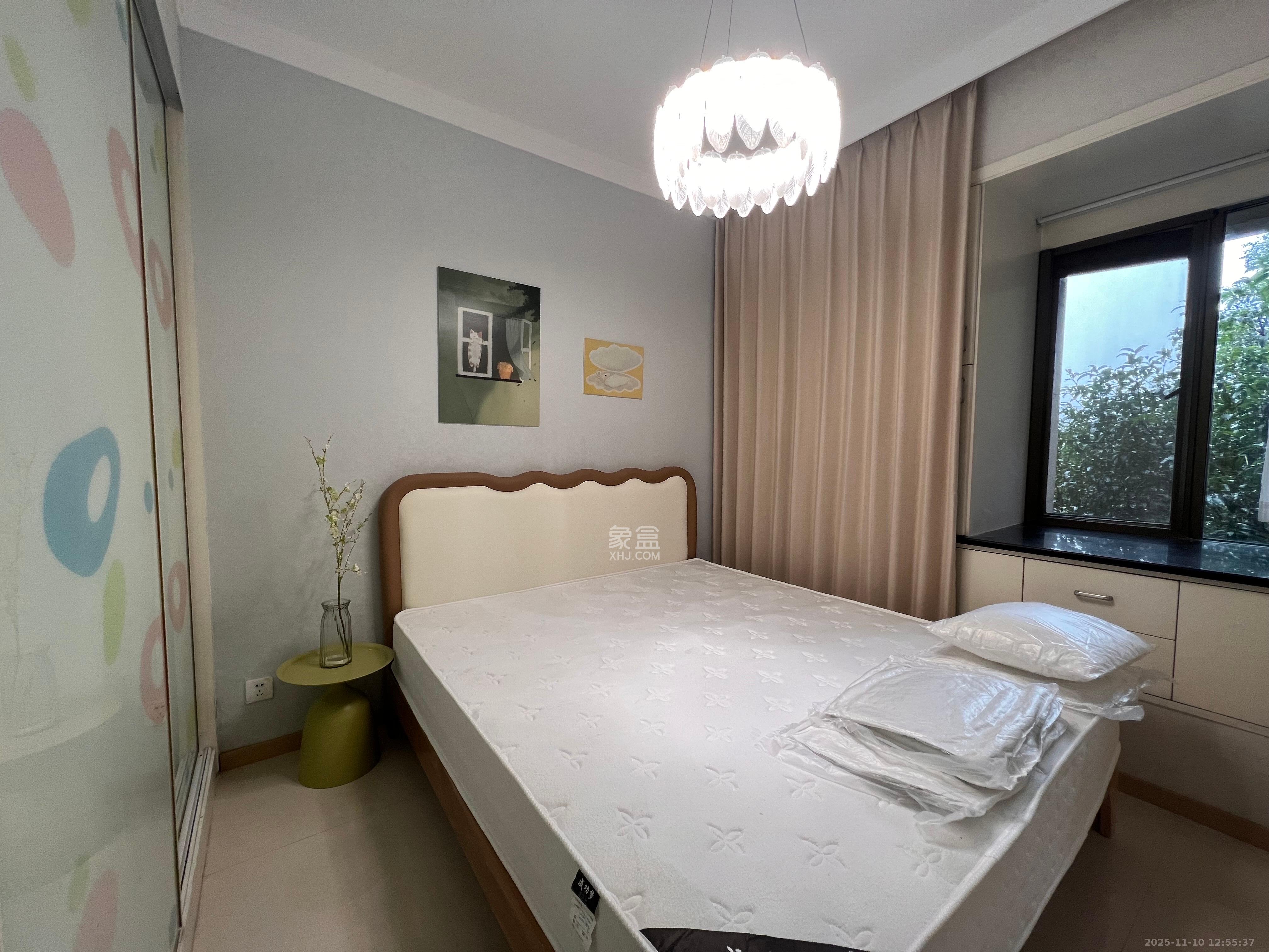 奥林匹克花园  4室1厅2卫    3500.0元/月室内图