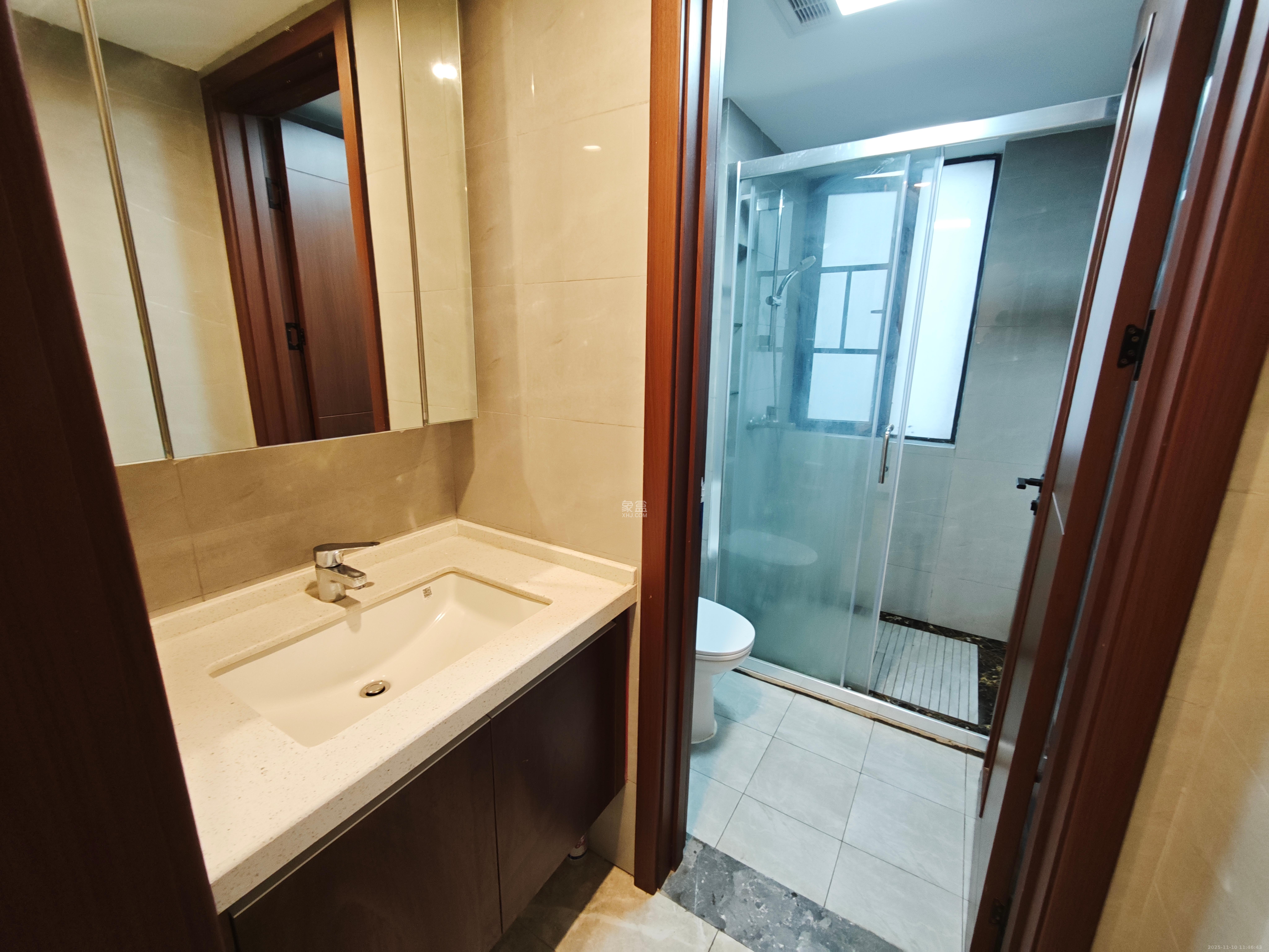 绿地长沙城际空间站（柏仕佳苑）  4室2厅2卫    3600.0元/月室内图