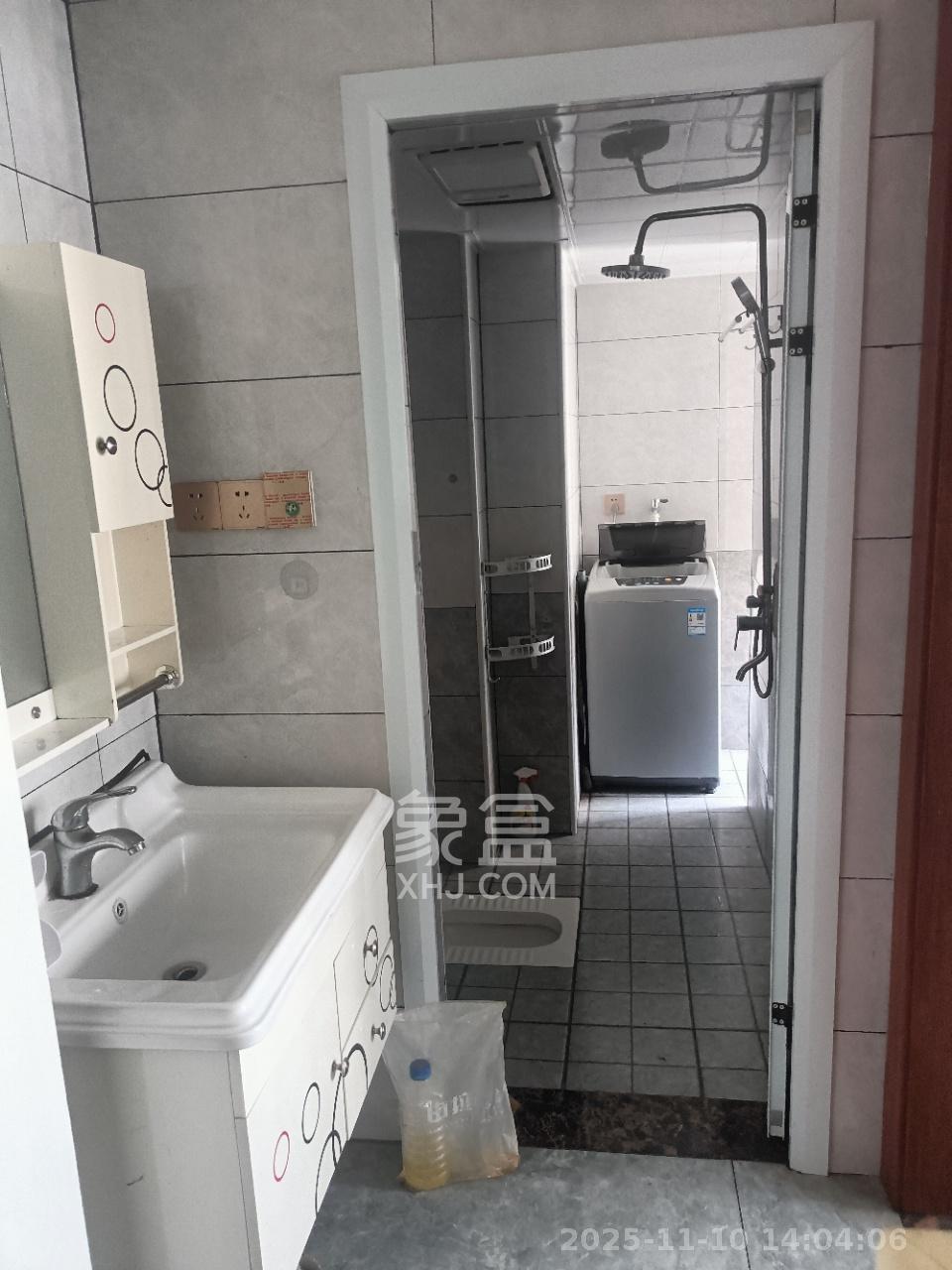 桥头家苑一期  2室1厅1卫    1200.0元/月室内图