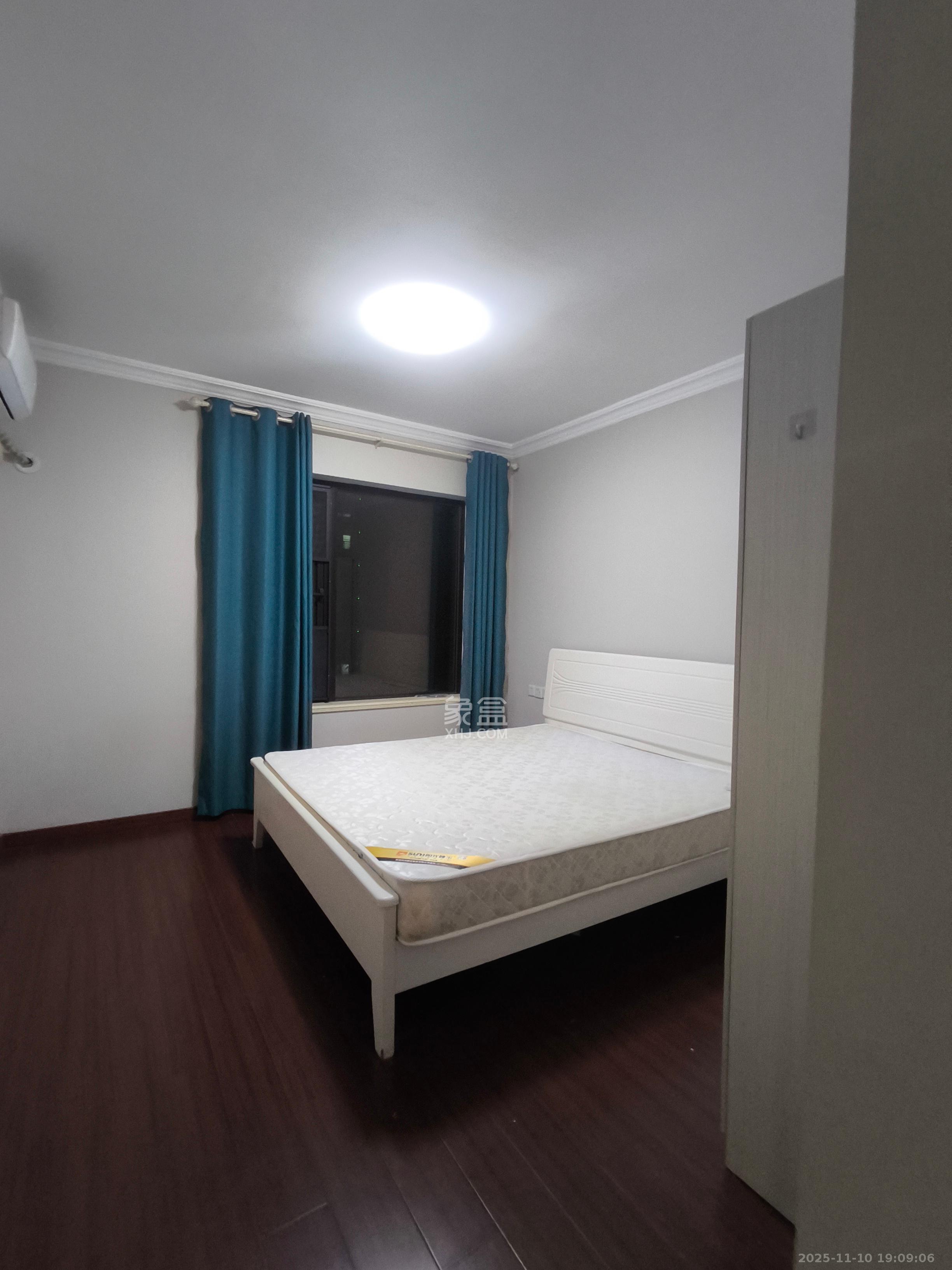 中海珑悦府  1室0厅0卫    3500.0元/月室内图