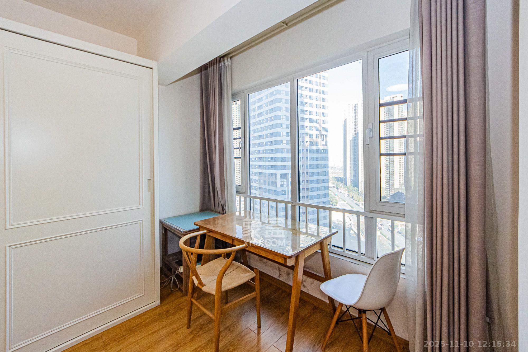 北辰三角洲E3区 1室1厅1卫 2800.0元/月 北辰三角洲E3区 1室1厅1卫 2800.0元/月室内图