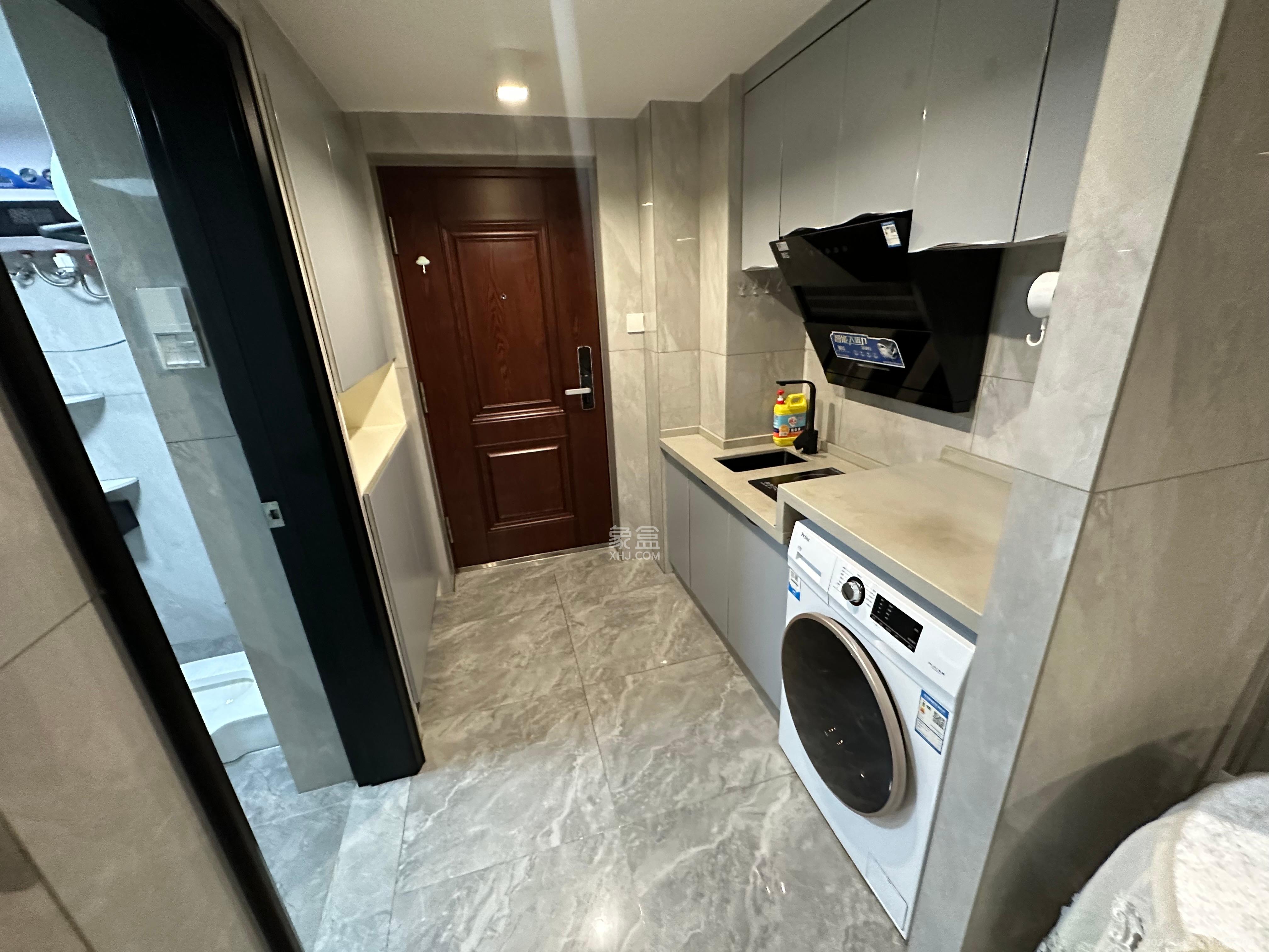 建发中央公园(建发美地) 1室1厅1卫 2400.0元/月 建发中央公园(建发美地) 1室1厅1卫 2400.0元/月室内图