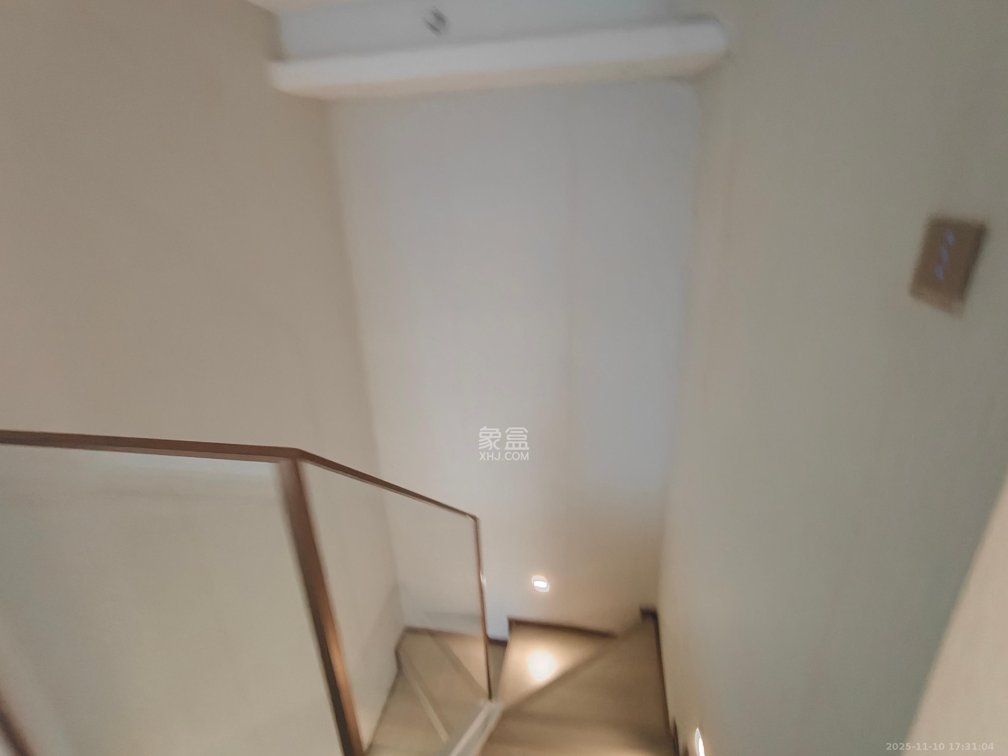 华远华时代  4室1厅2卫    4200.0元/月室内图