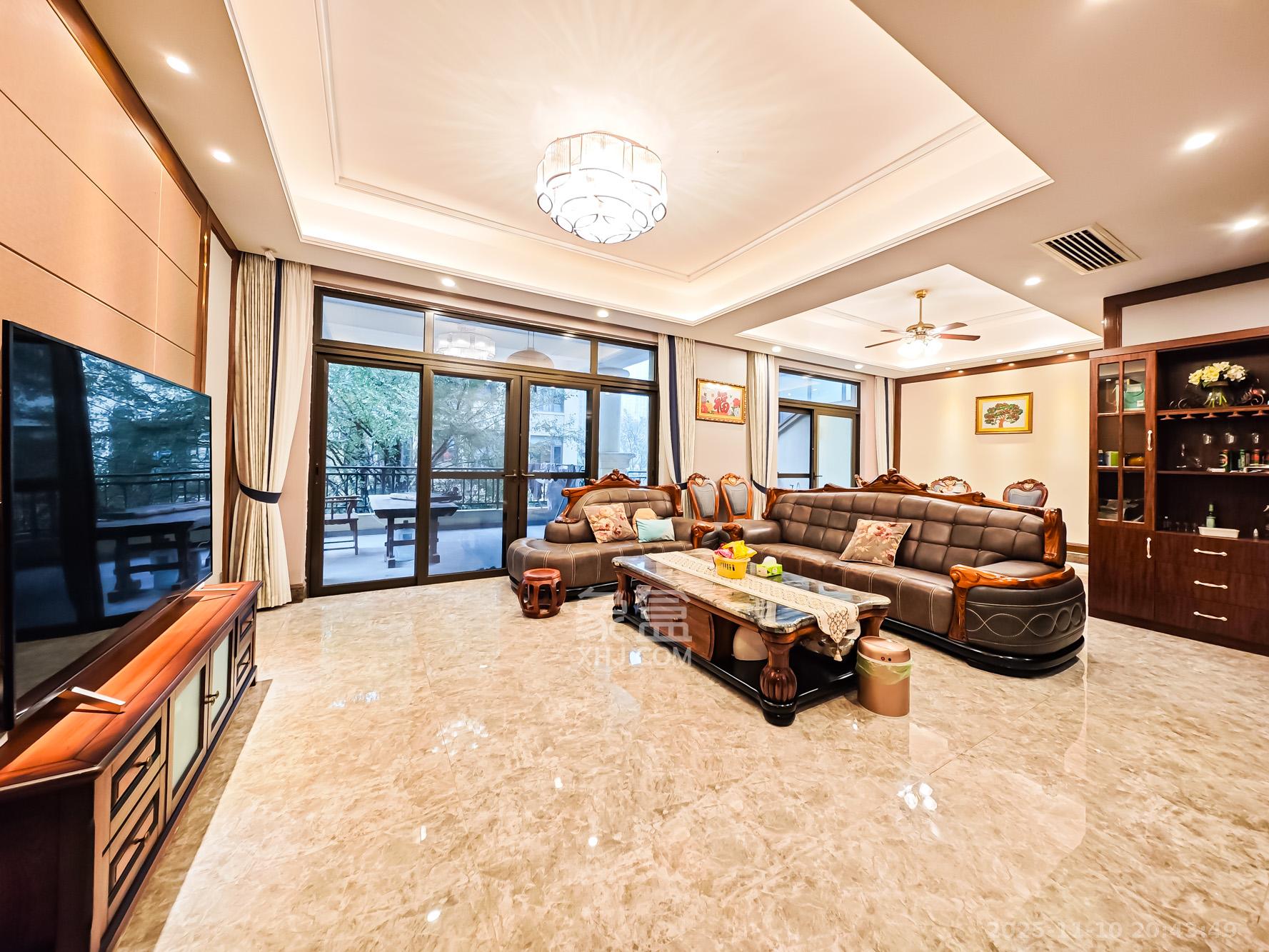 恒大御景天下城一期  3室2厅2卫    145.0万