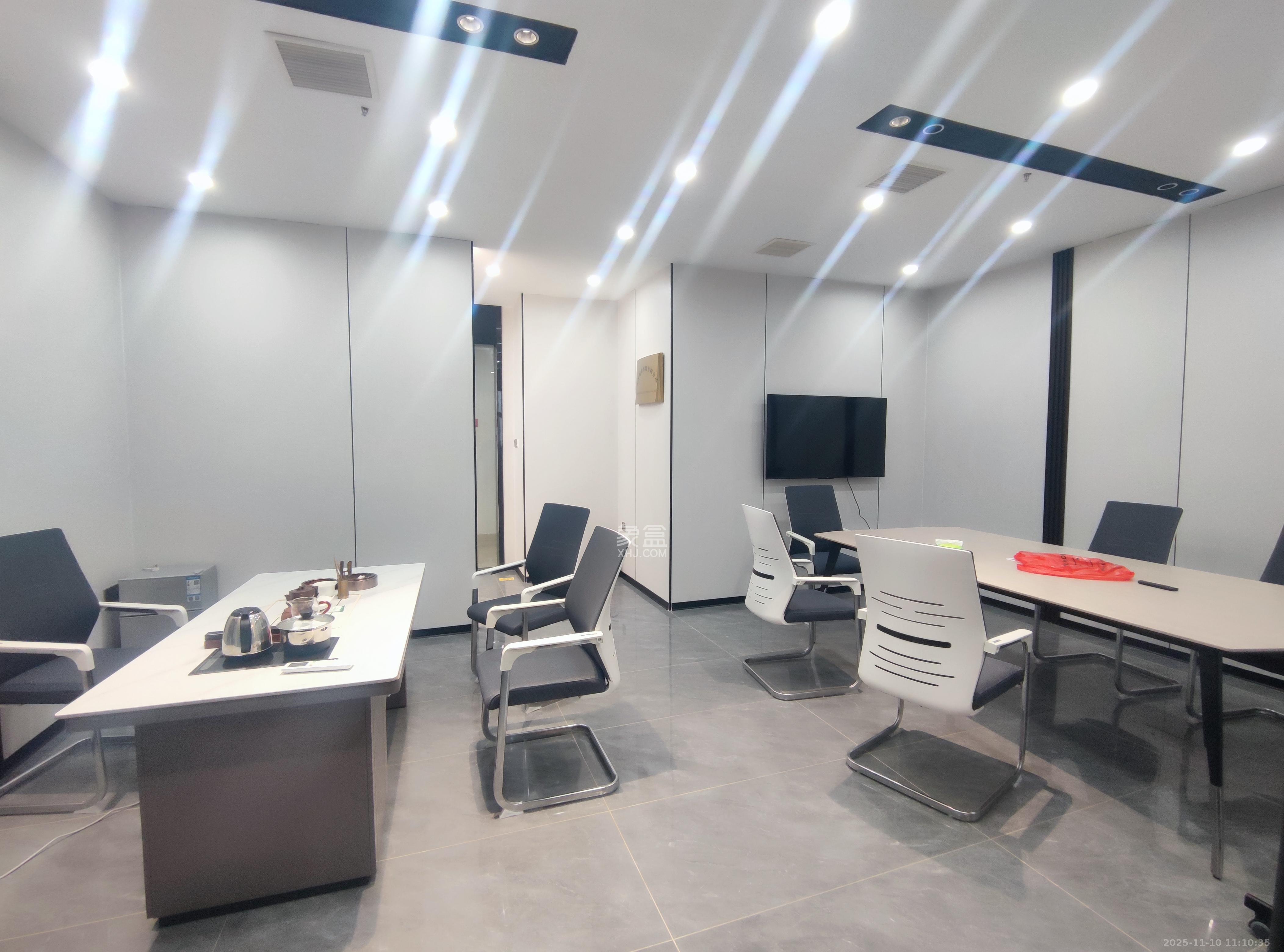 金科时代中心   108.0㎡      4200.0元/月室内图