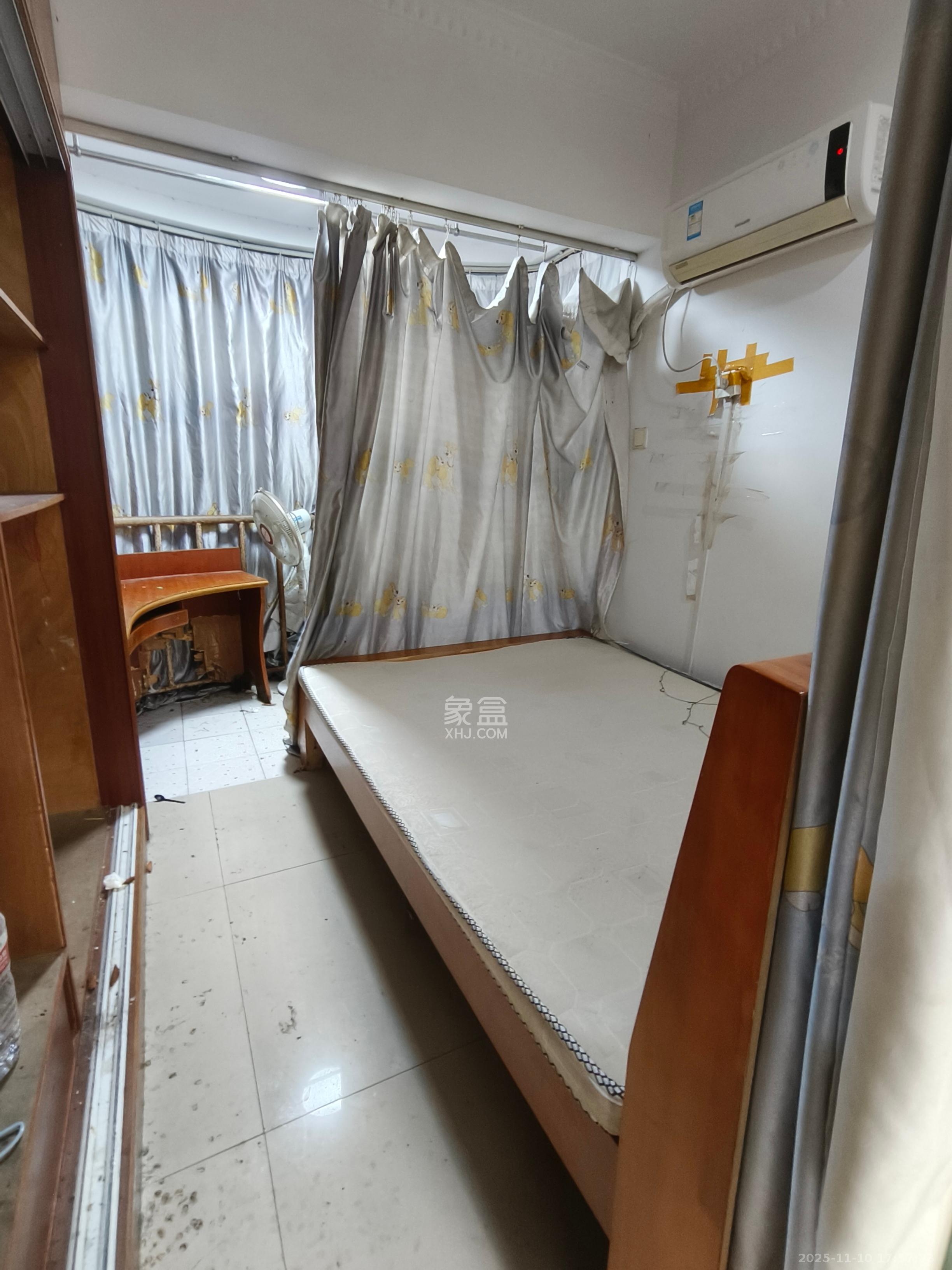 银力家园  3室2厅2卫    2300.0元/月室内图