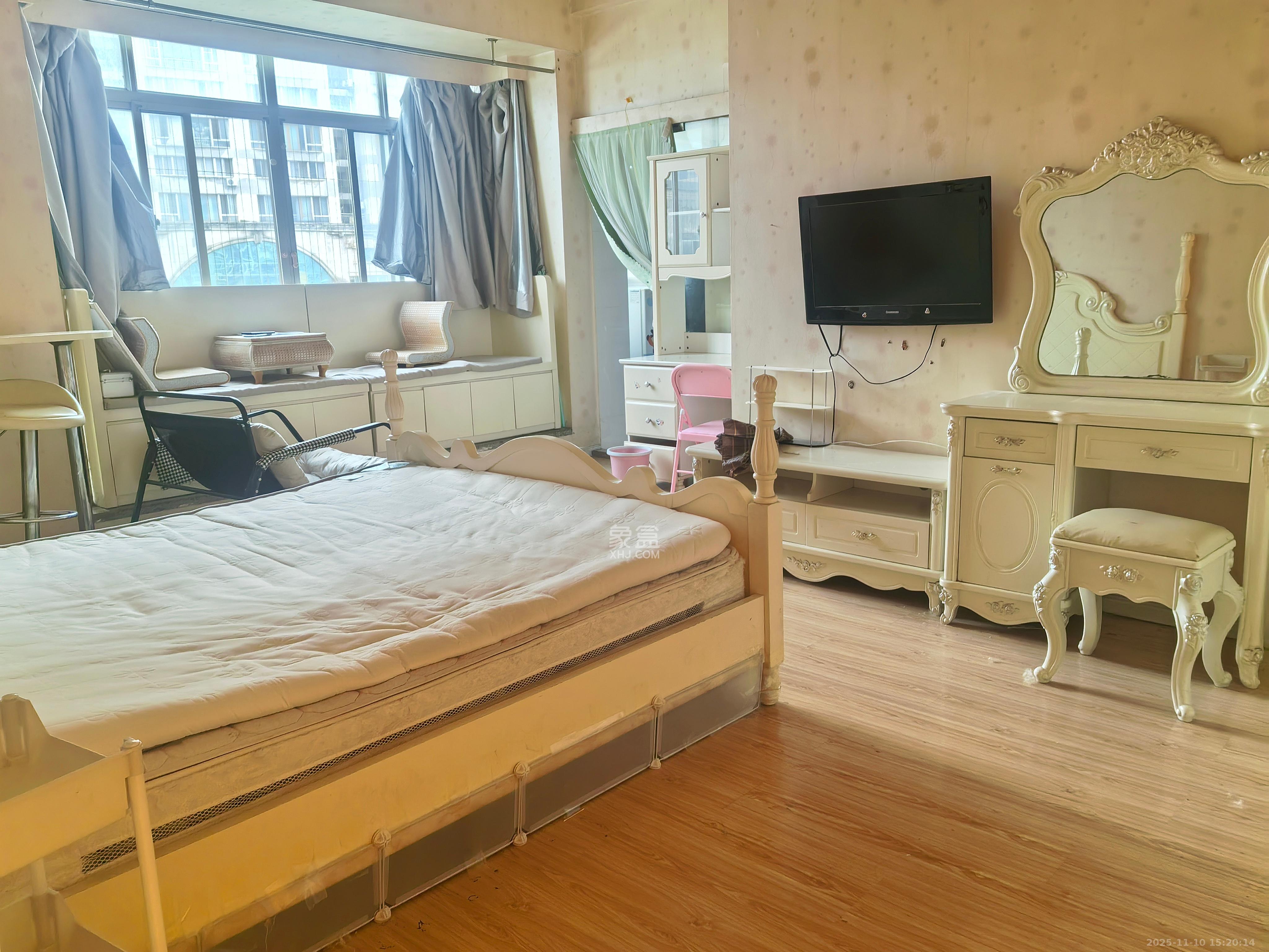 自由.com（自由大厦）  1室1厅1卫    1500.0元/月室内图