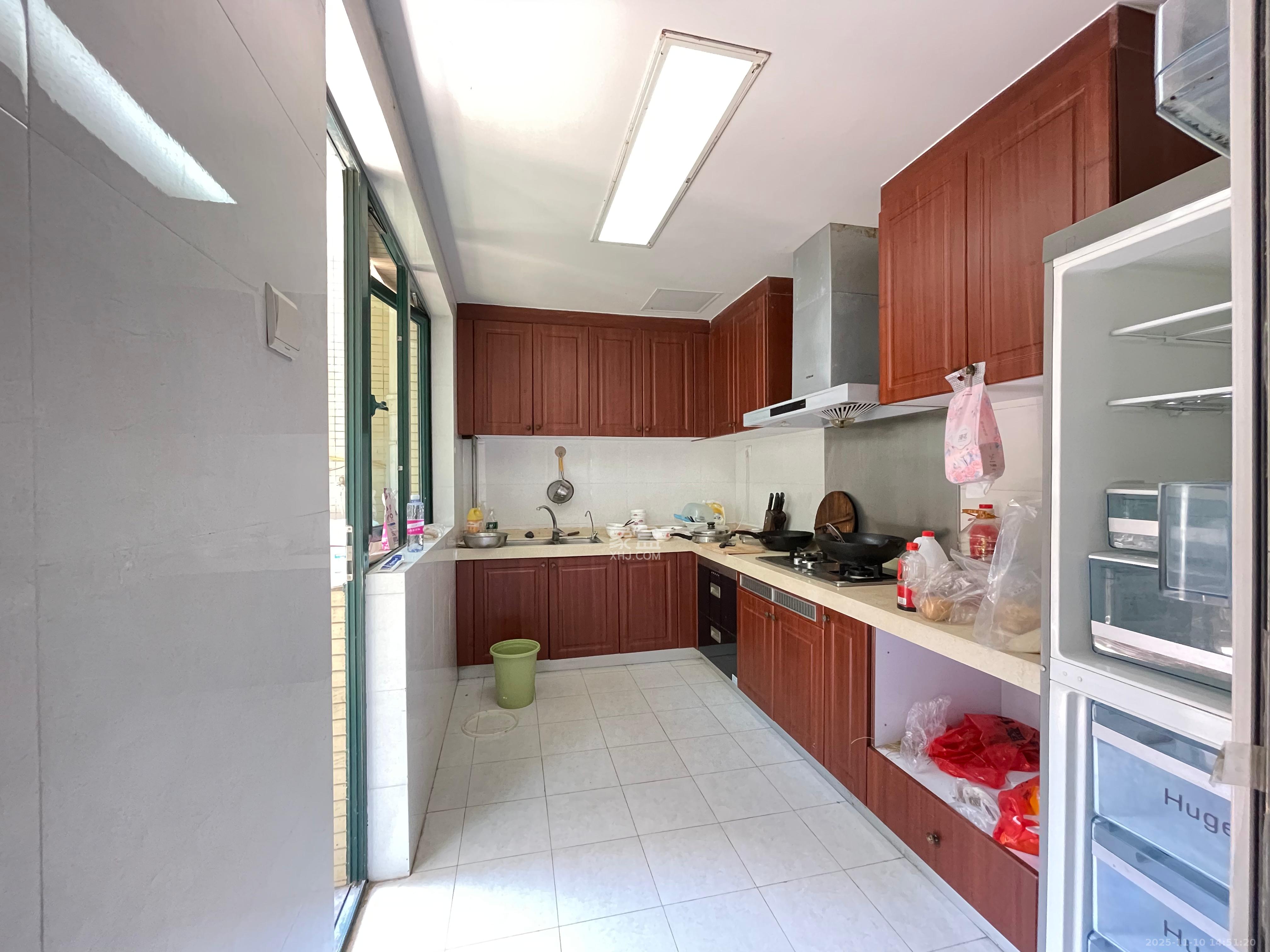 恒大名都 3室2厅2卫 1800.0元/月 恒大名都 3室2厅2卫 1800.0元/月室内图