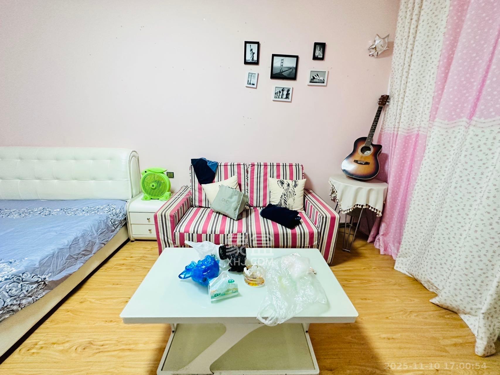 蓝湾国际广场  1室1厅1卫    1600.0元/月室内图