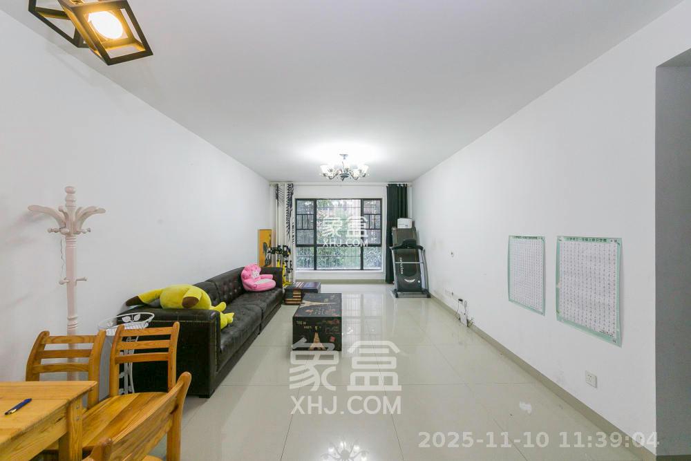 康斯丹郡（融程领秀佳园）  3室2厅1卫    1800.0元/月室内图