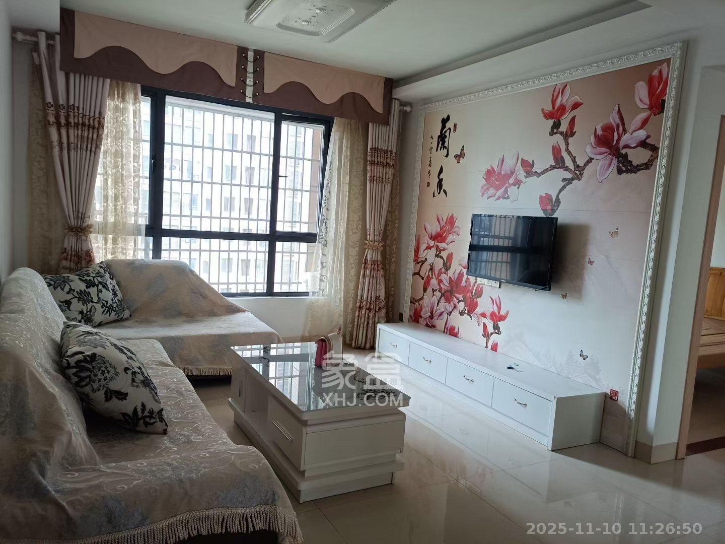 荣盛花语馨苑  3室2厅1卫    2300.0元/月室内图