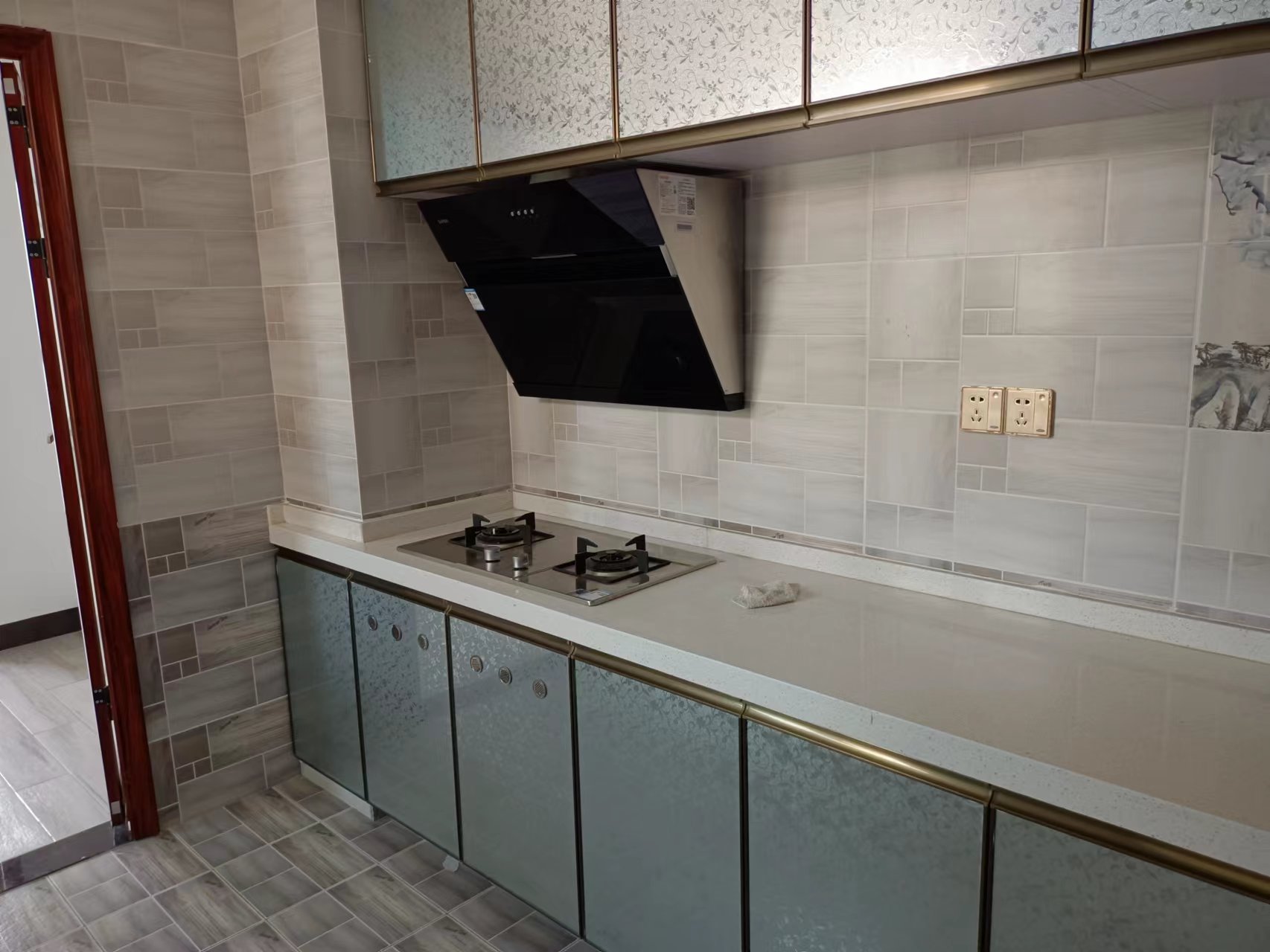 国兴城（B区）  3室2厅2卫    4300.0元/月室内图