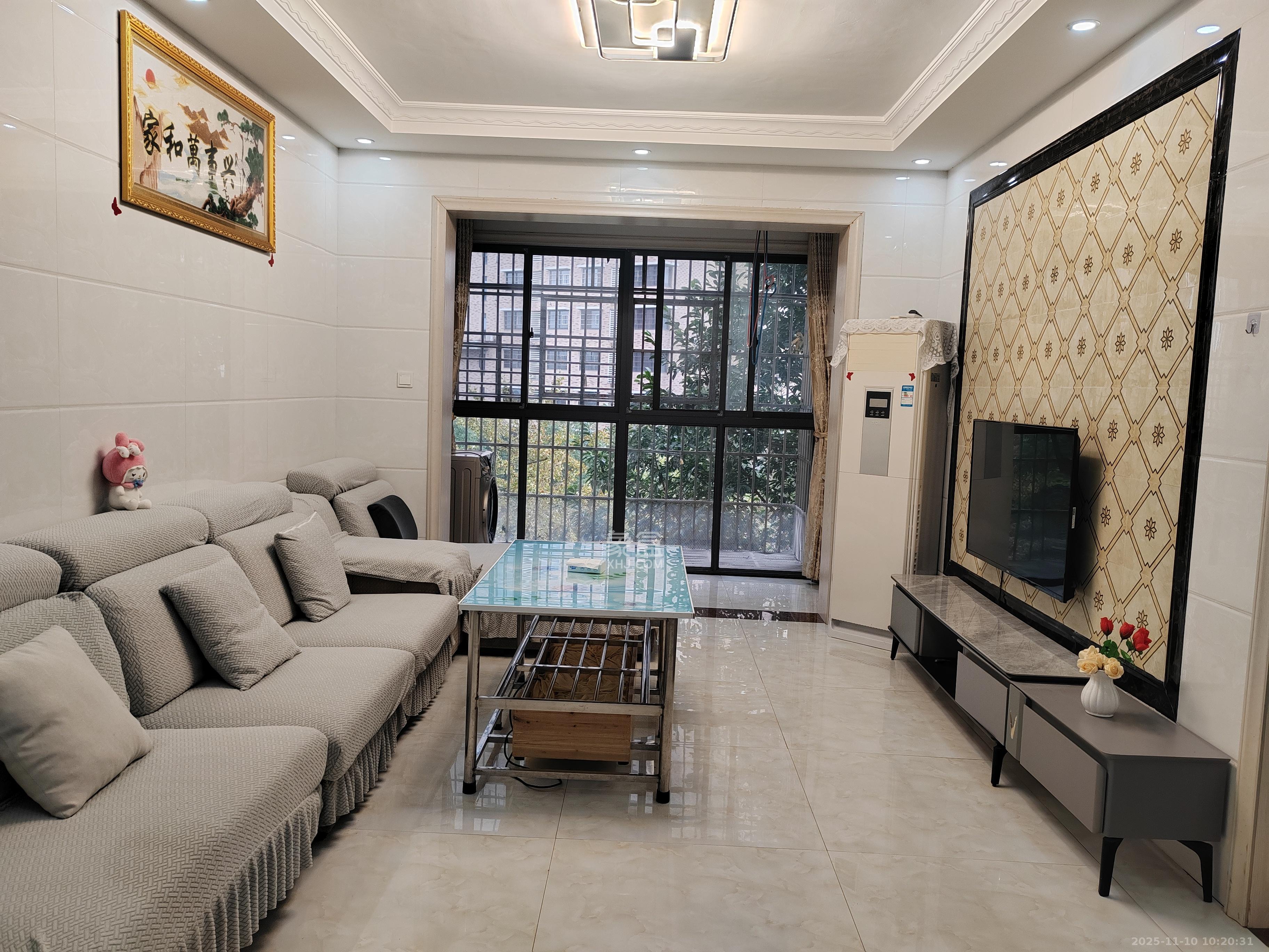 光明城市（星辰青年城）  3室2厅1卫    2100.0元/月室内图