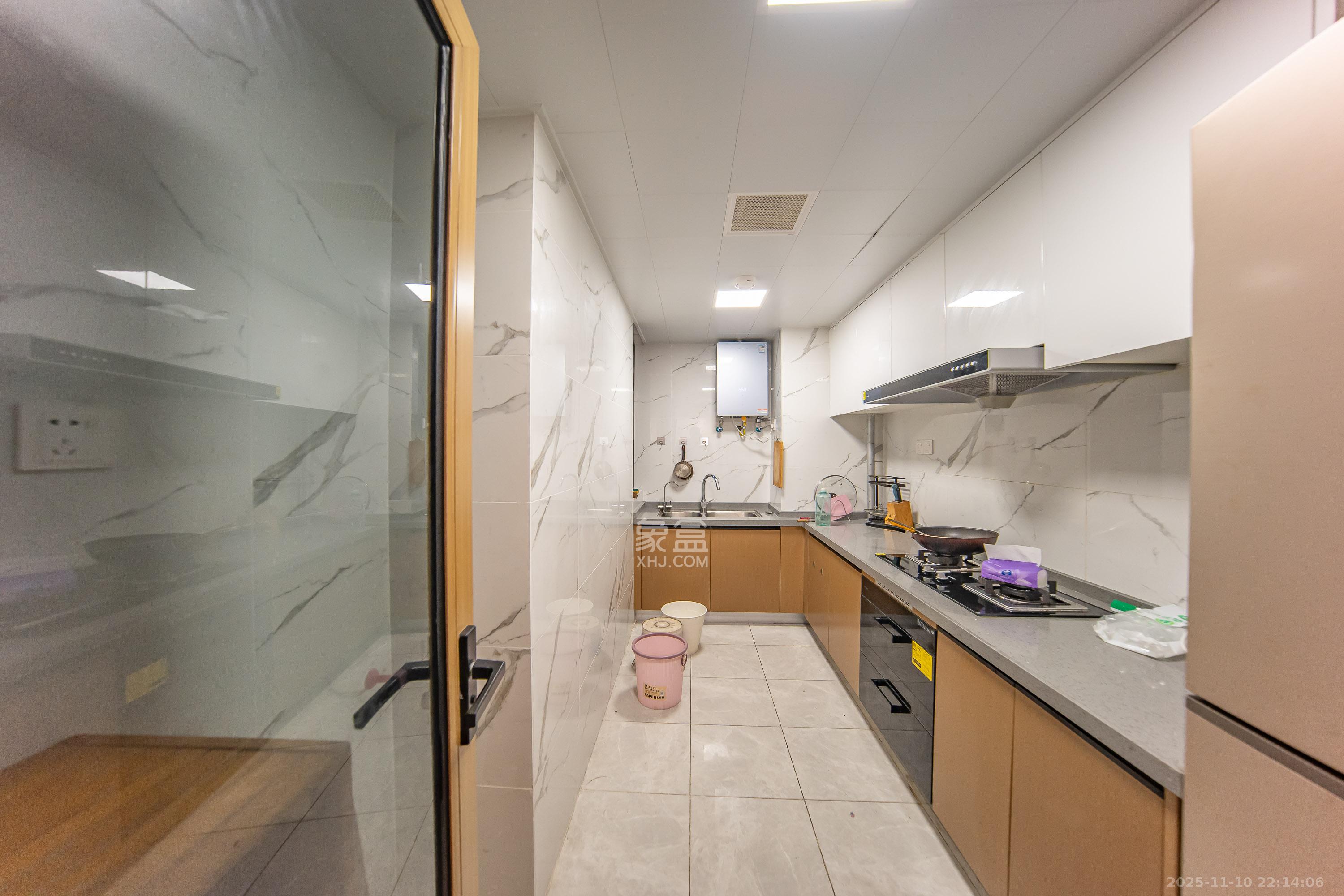 城发恒伟星雅韵(恒伟星辉苑) 3室2厅2卫 155.0万 城发恒伟星雅韵(恒伟星辉苑) 3室2厅2卫 155.0万厨房