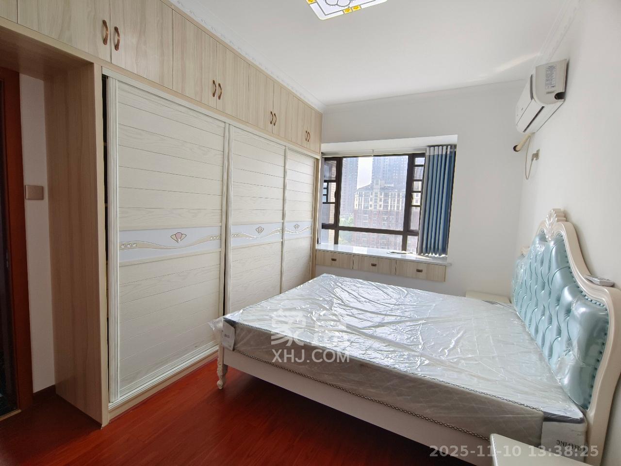 乾源国际 3室2厅2卫 2000.0元/月 乾源国际 3室2厅2卫 2000.0元/月室内图