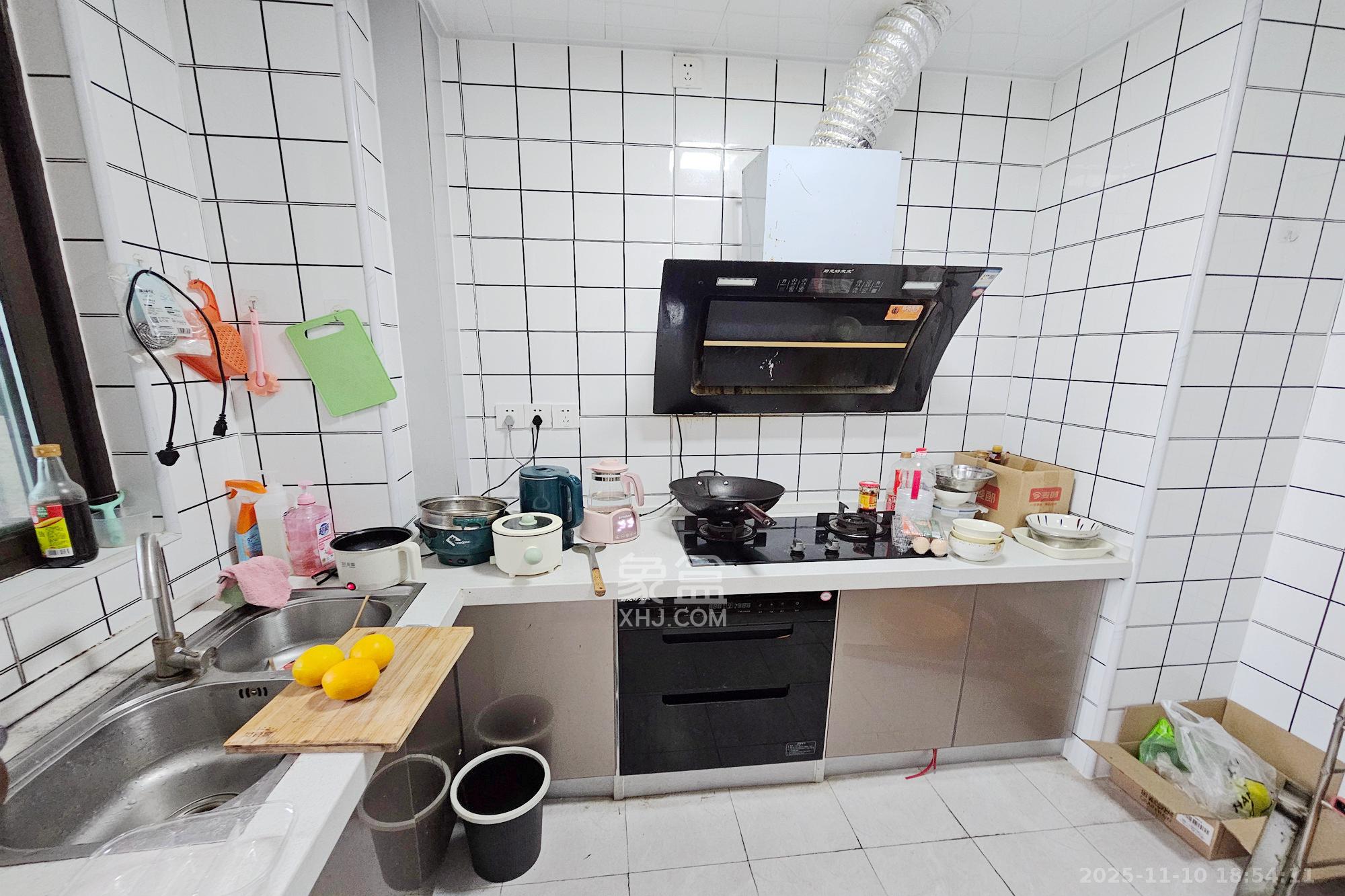 明昇壹城（明昇时代广场）二期  1室0厅0卫    190.0万其他