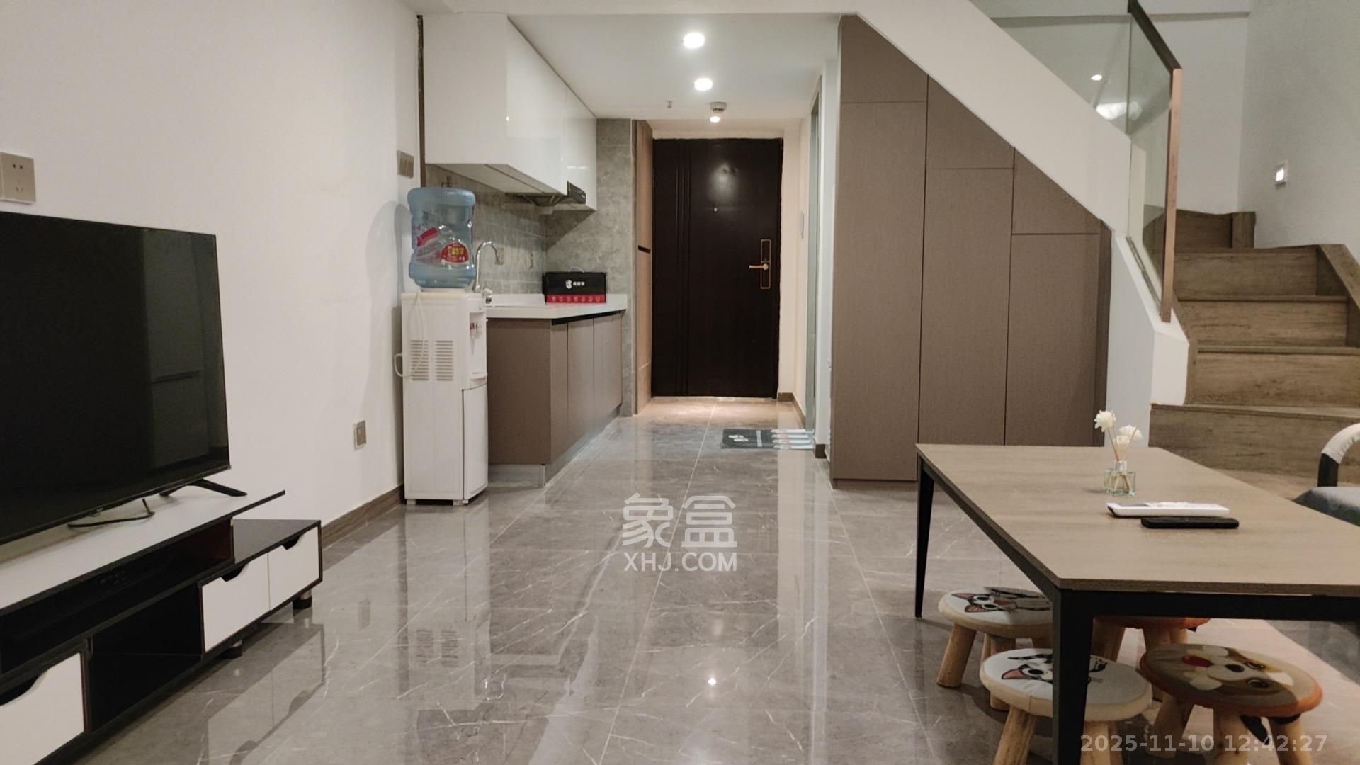 梦想新天地  2室1厅1卫    2200.0元/月