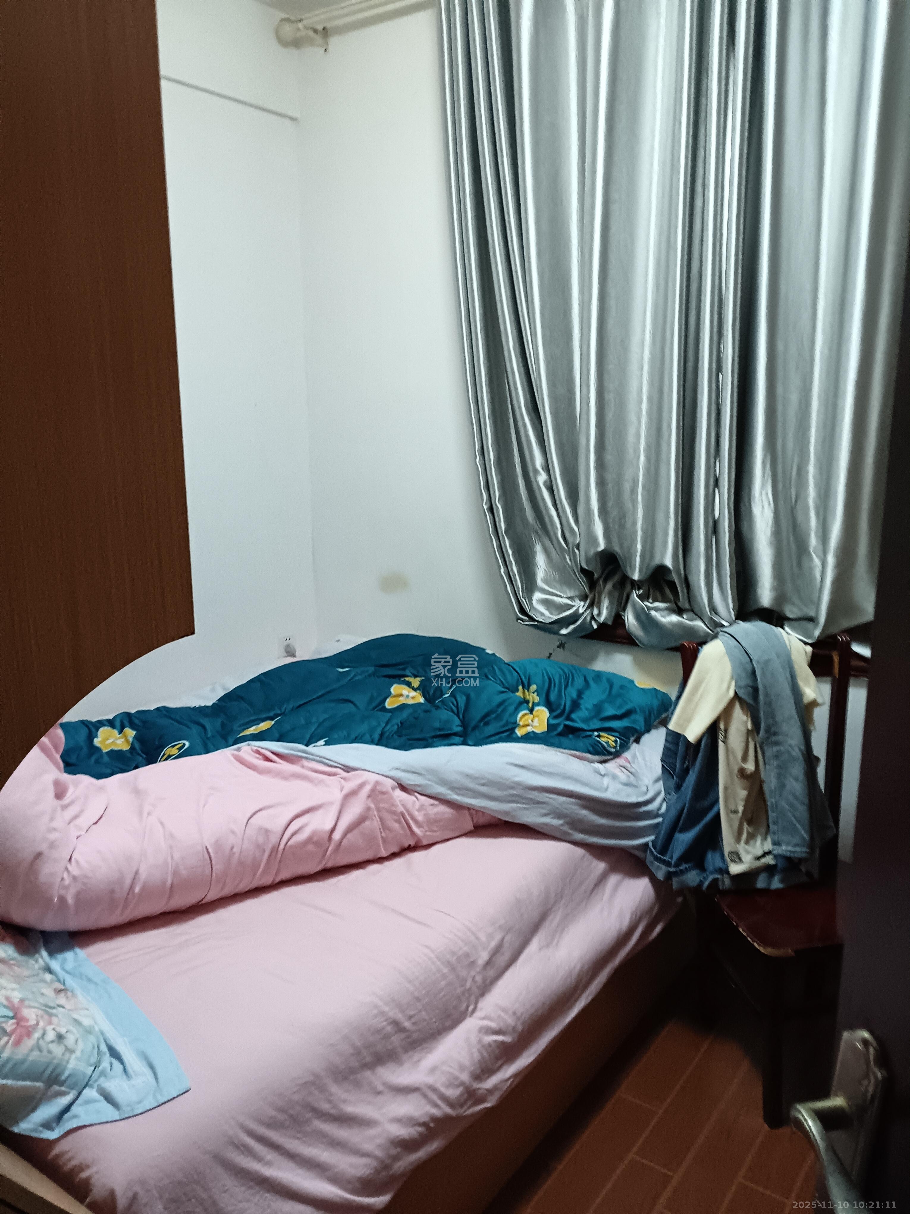 茶山馨苑 3室2厅1卫 2000.0元/月 茶山馨苑 3室2厅1卫 2000.0元/月室内图