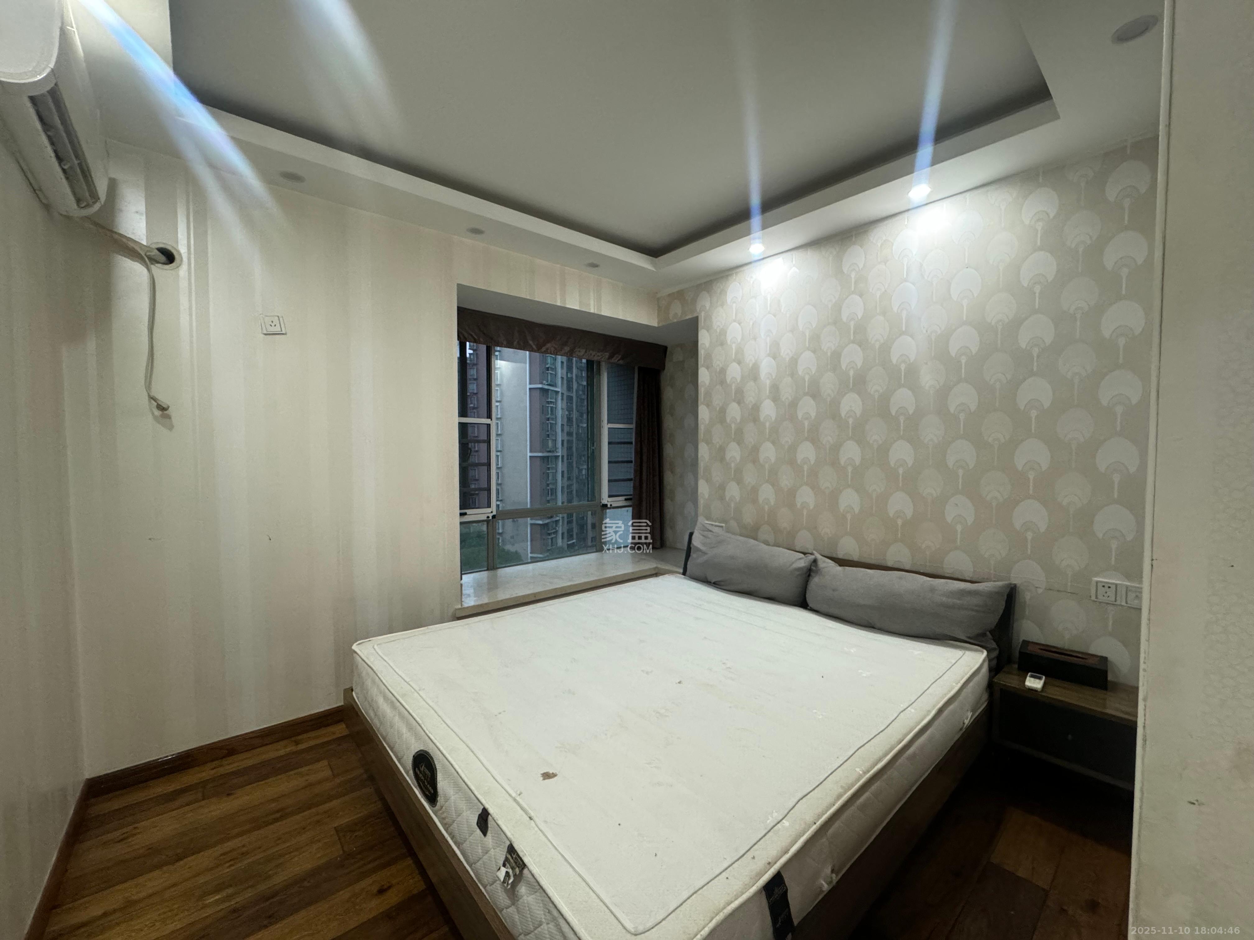 新城新世界一二三期  3室1厅1卫    3000.0元/月室内图