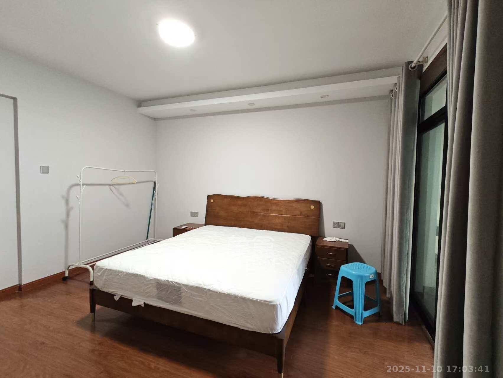 长大卧琥 3室2厅2卫 3200.0元/月 长大卧琥 3室2厅2卫 3200.0元/月室内图