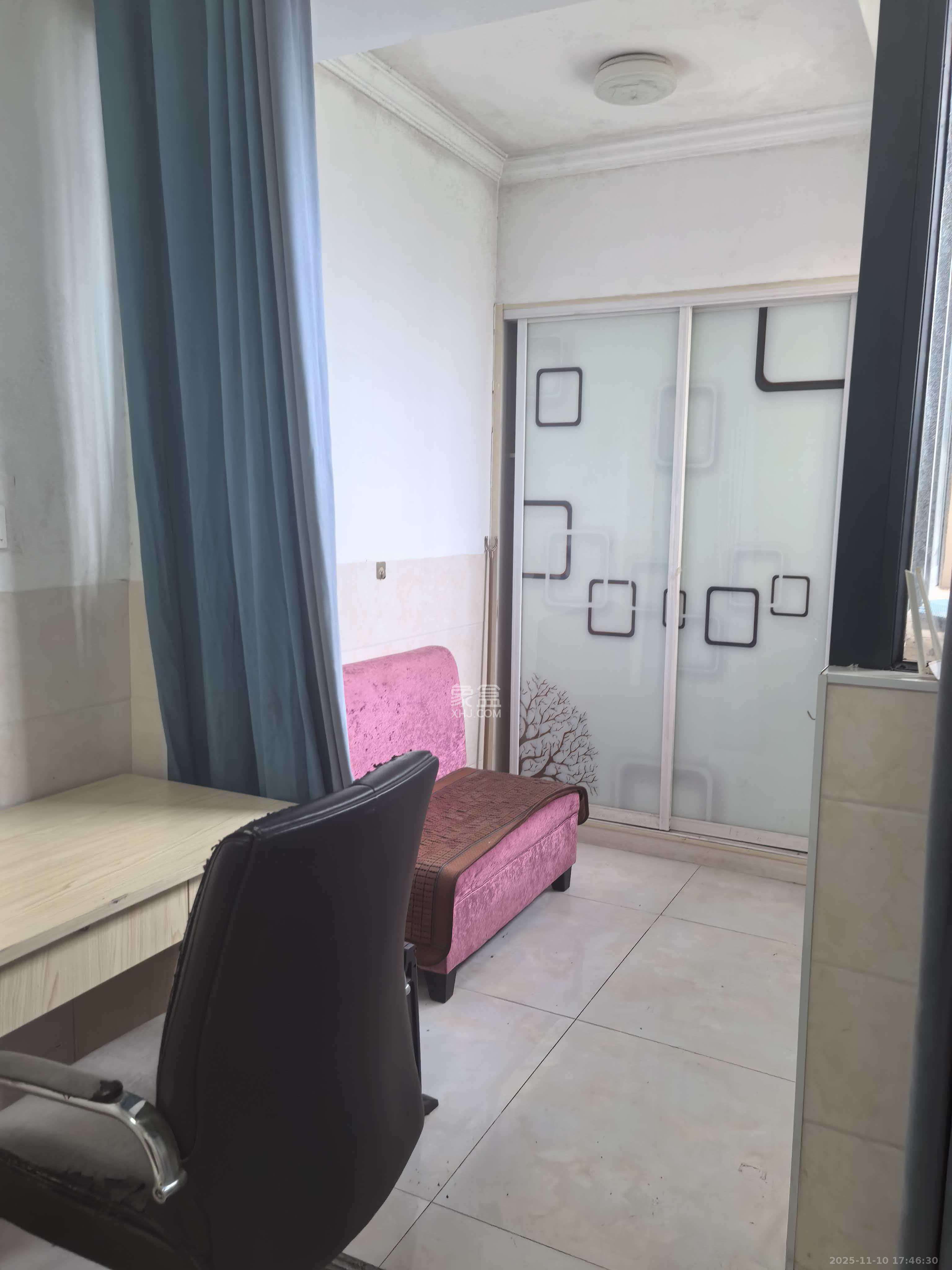 嘉顺苑  1室1厅1卫    1200.0元/月室内图