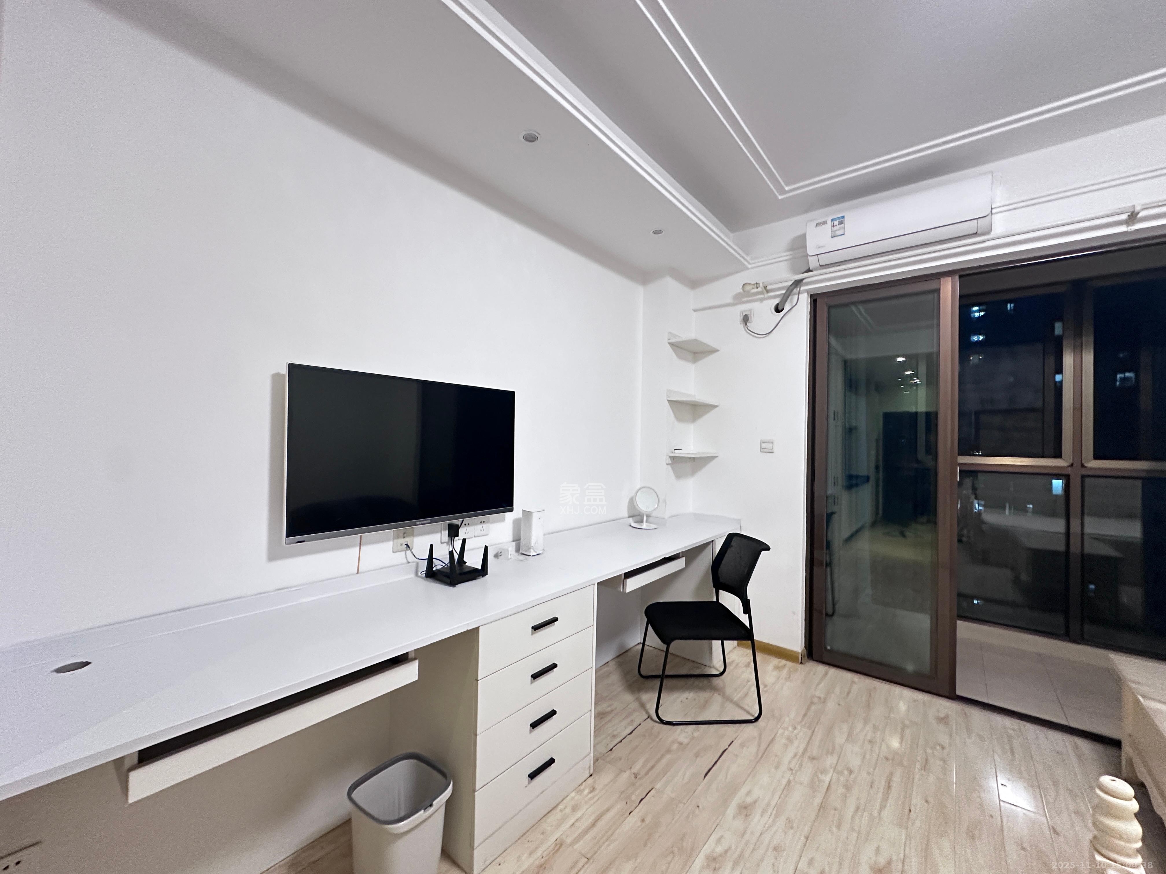 江山帝景哈佛  1室0厅0卫    1500.0元/月室内图