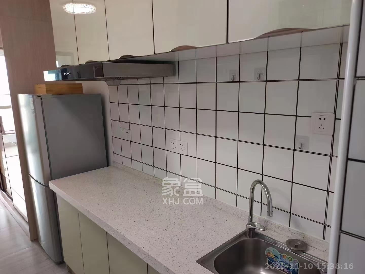 中海新城熙岸（中信新城五期）  1室1厅1卫    1100.0元/月室内图