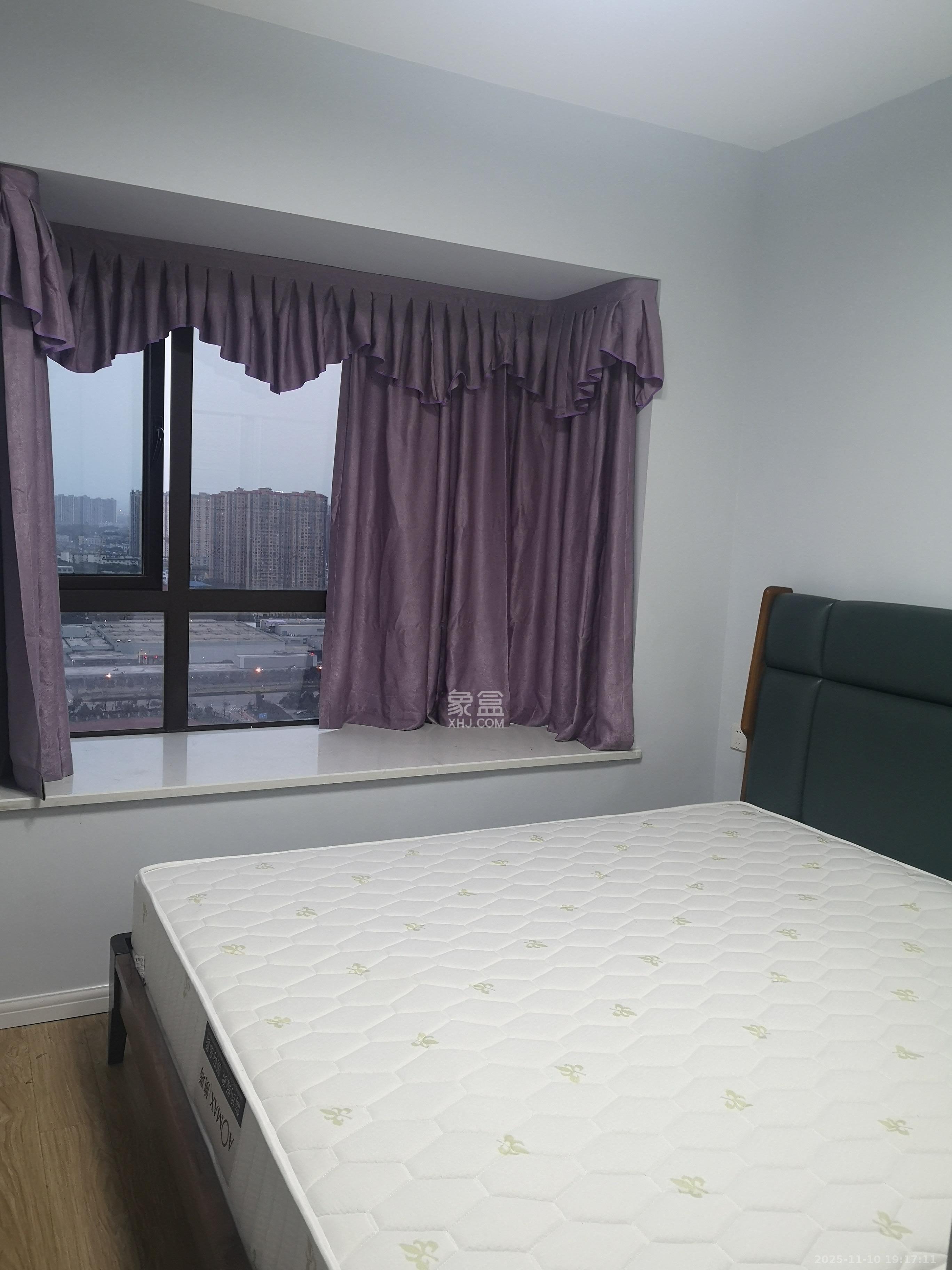 广悦星苑润园 3室2厅2卫 2400.0元/月 广悦星苑润园 3室2厅2卫 2400.0元/月室内图